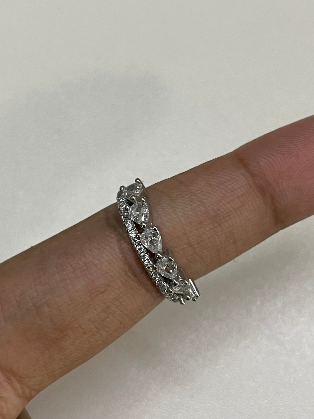 Ring 29 (Adjustable)
