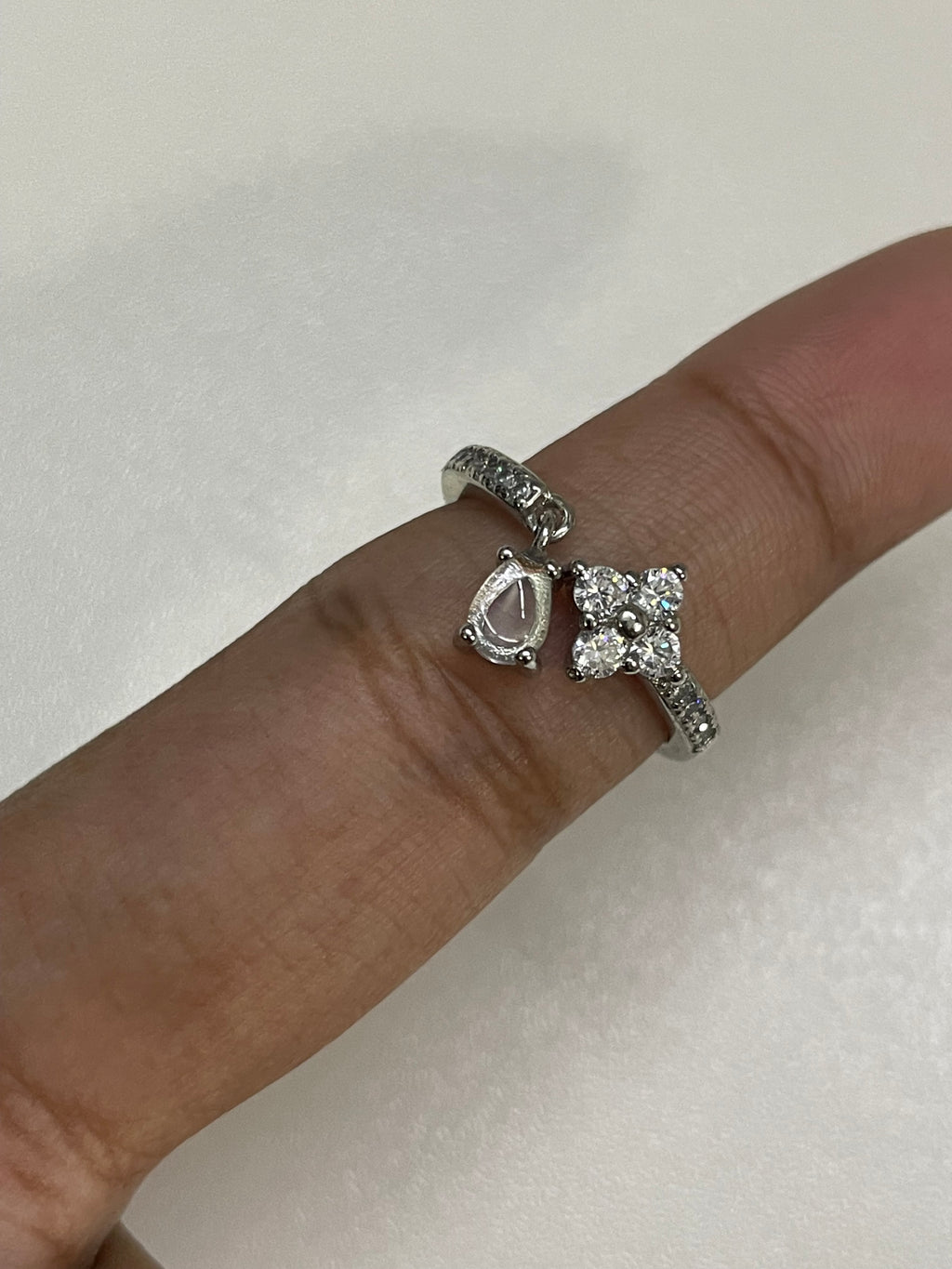 Ring 26 (Adjustable)
