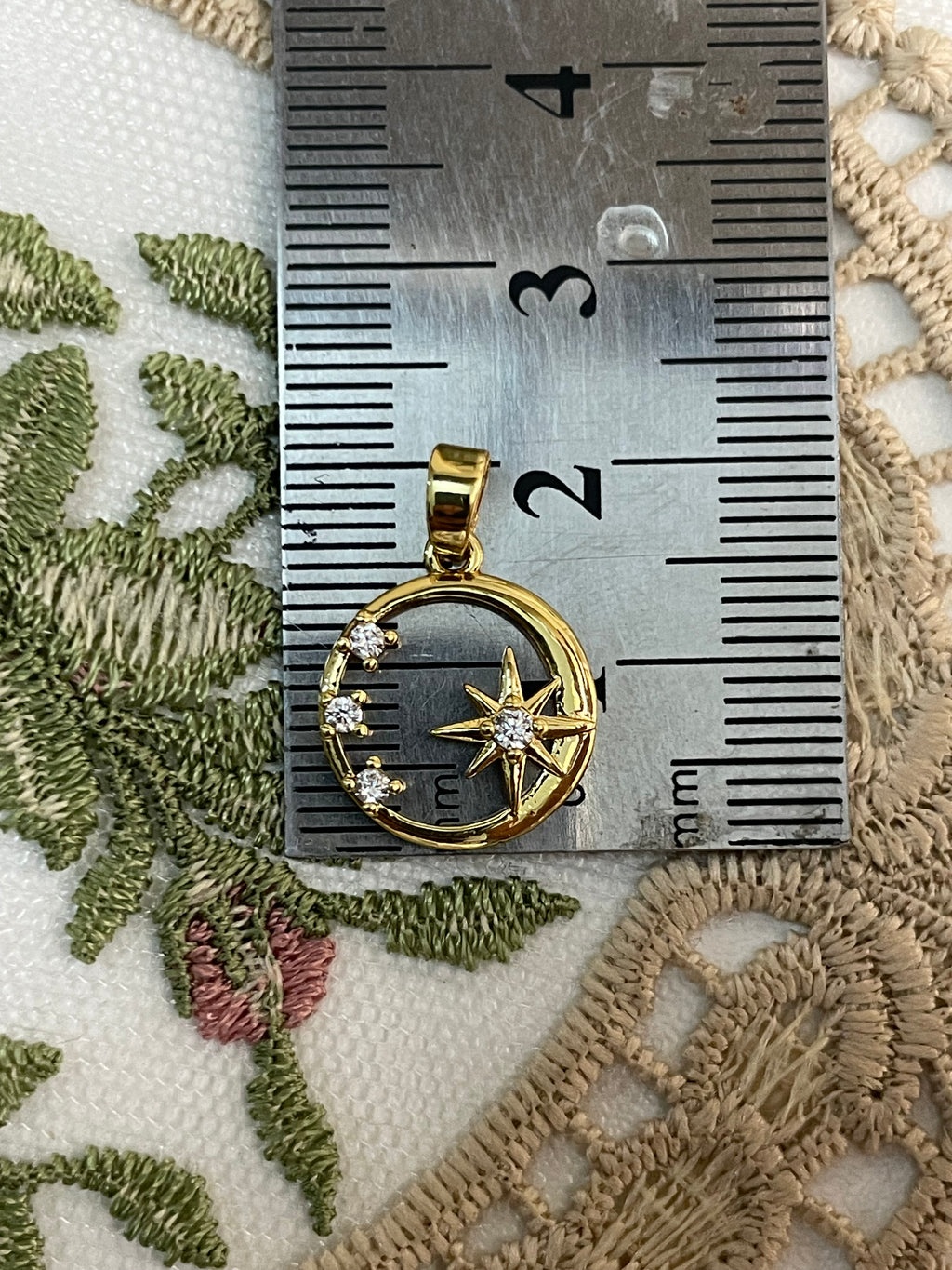 Pendant 3