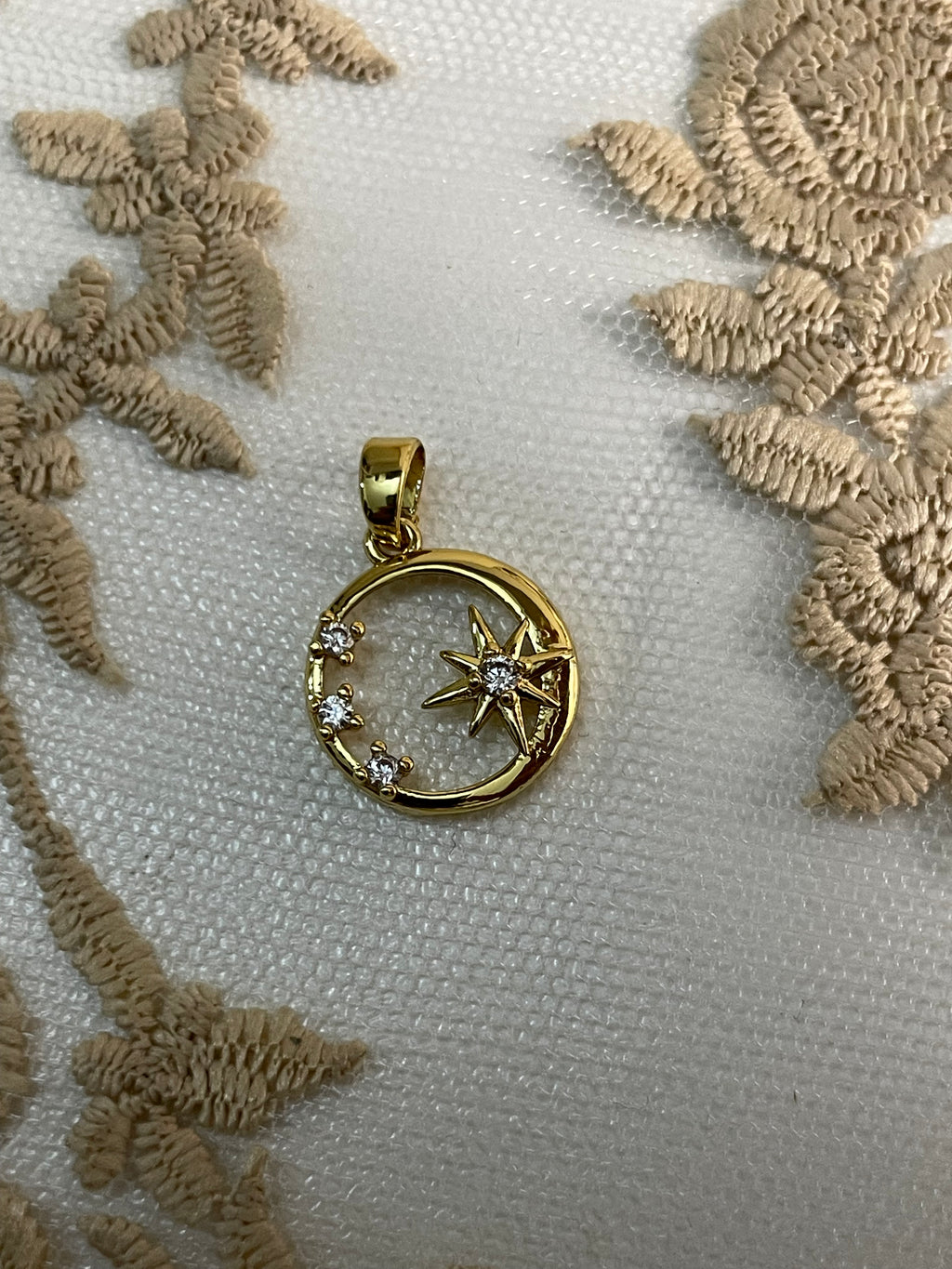 Pendant 3