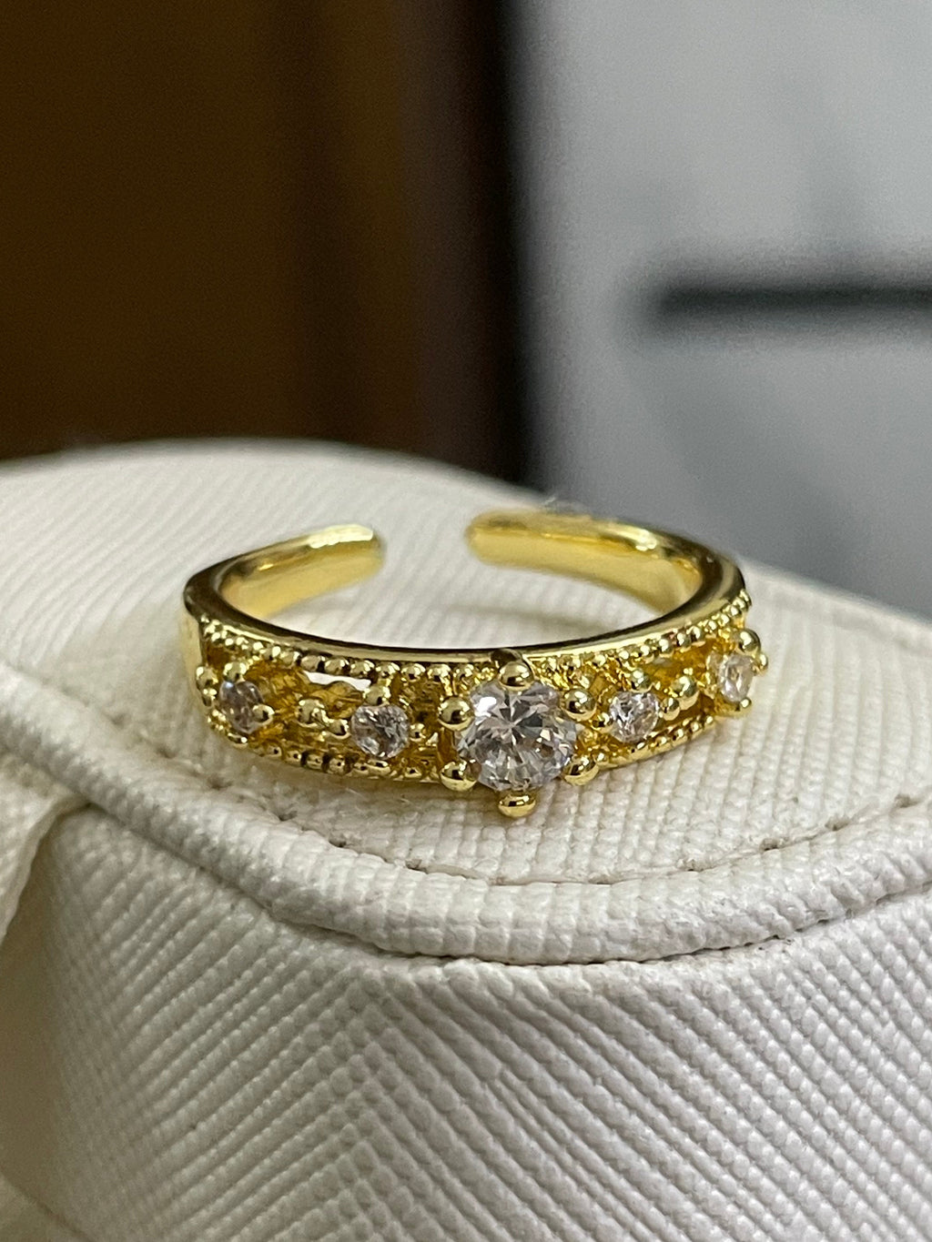Ring 15 (Adjustable)