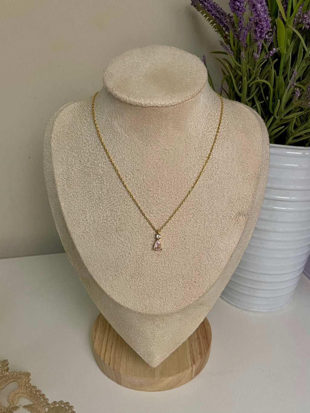 N54- Dainty