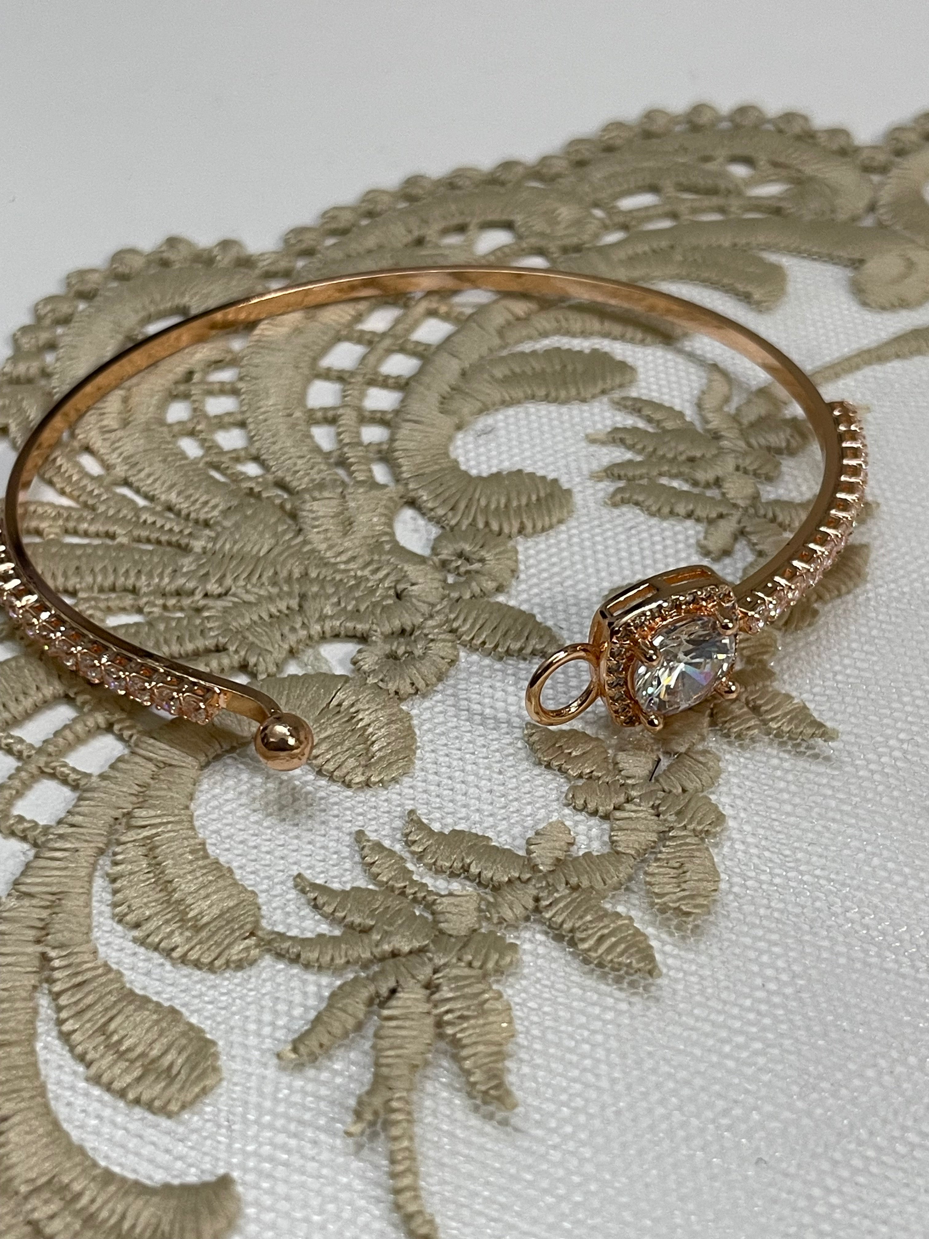 Cuff 24
