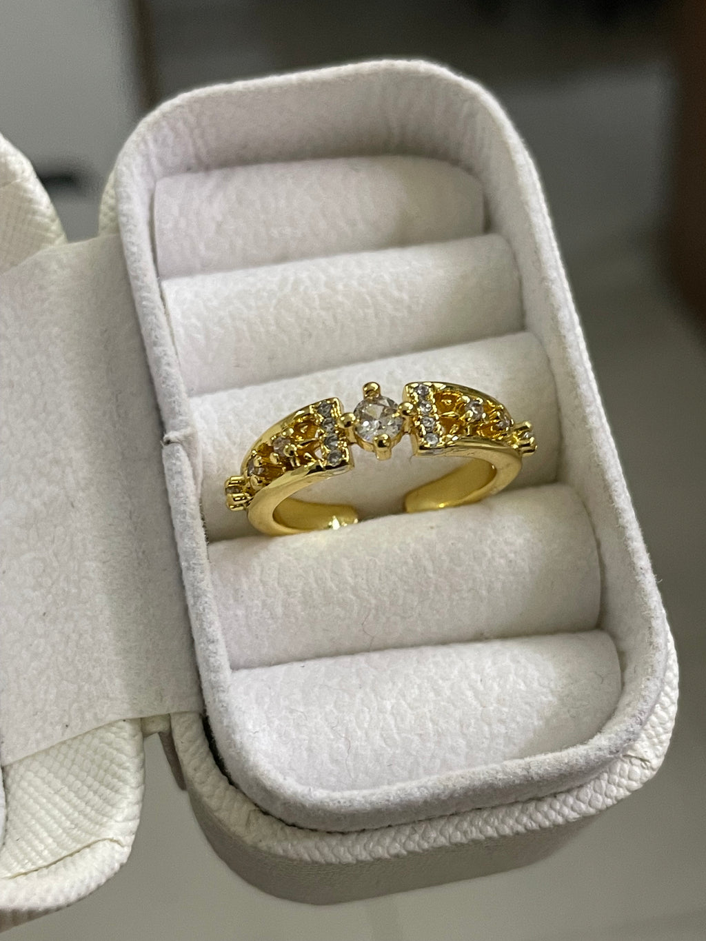Ring 31 (Adjustable)