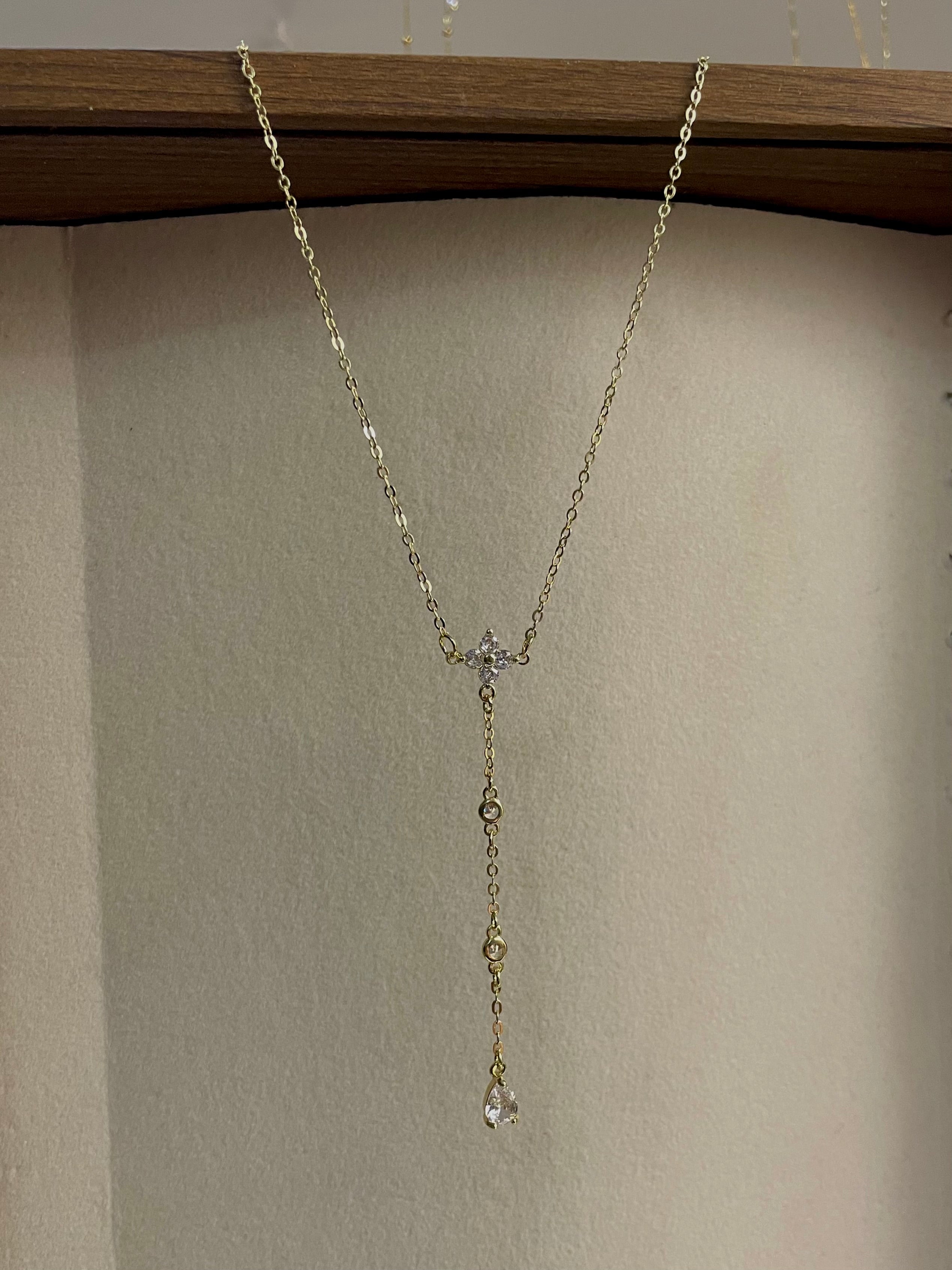 N34- Y necklace