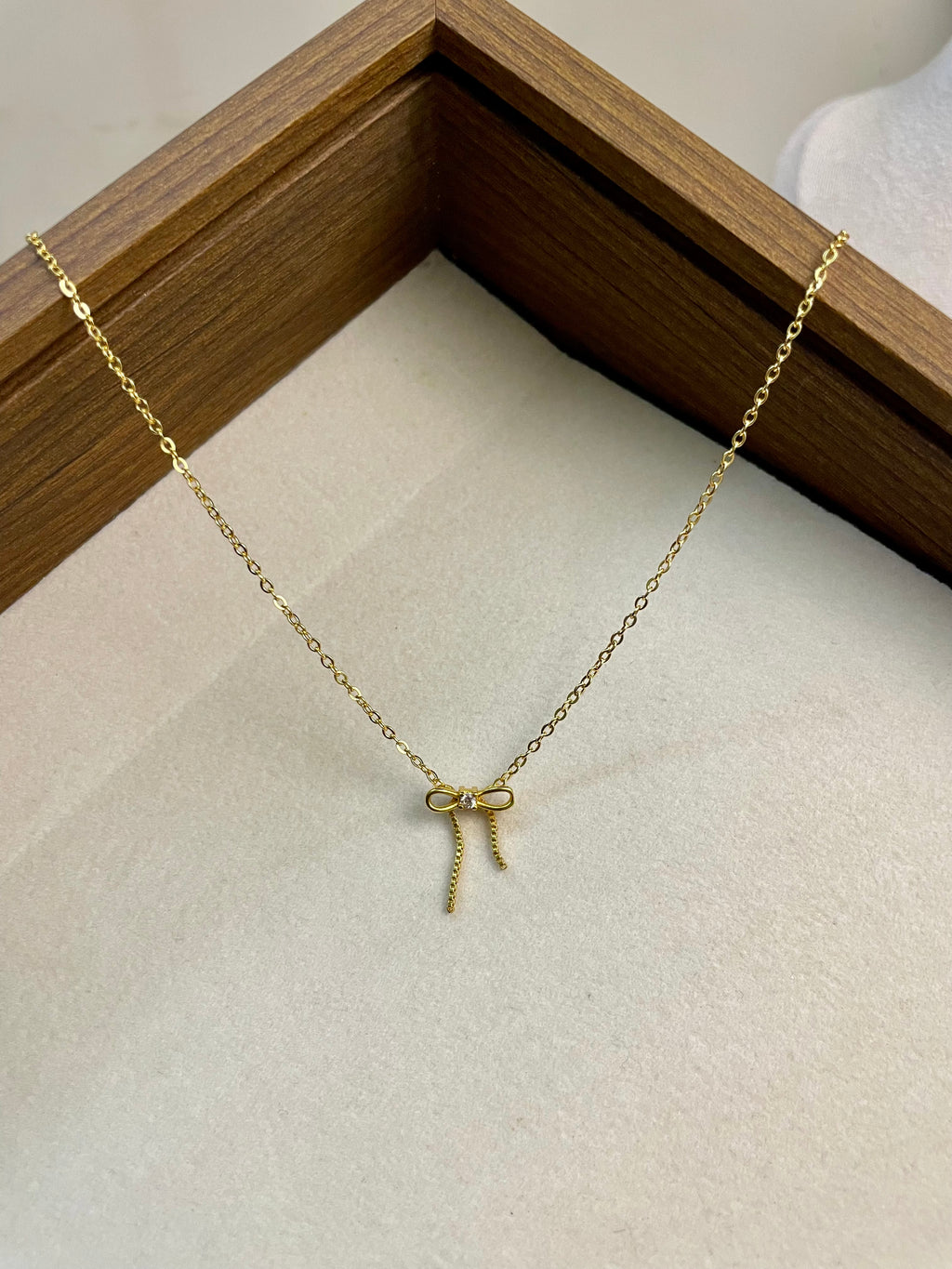 N42- Dainty