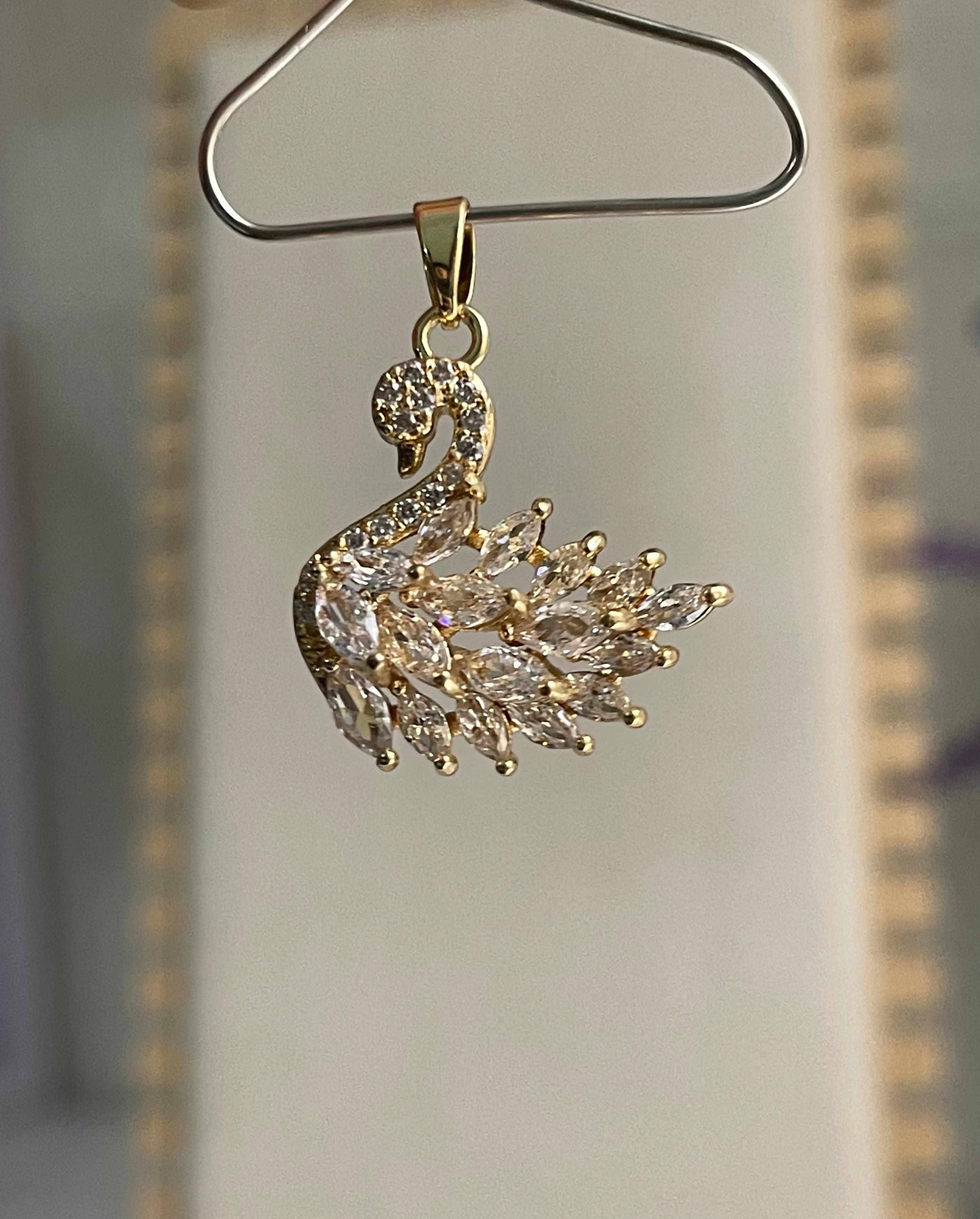 Pendant 4