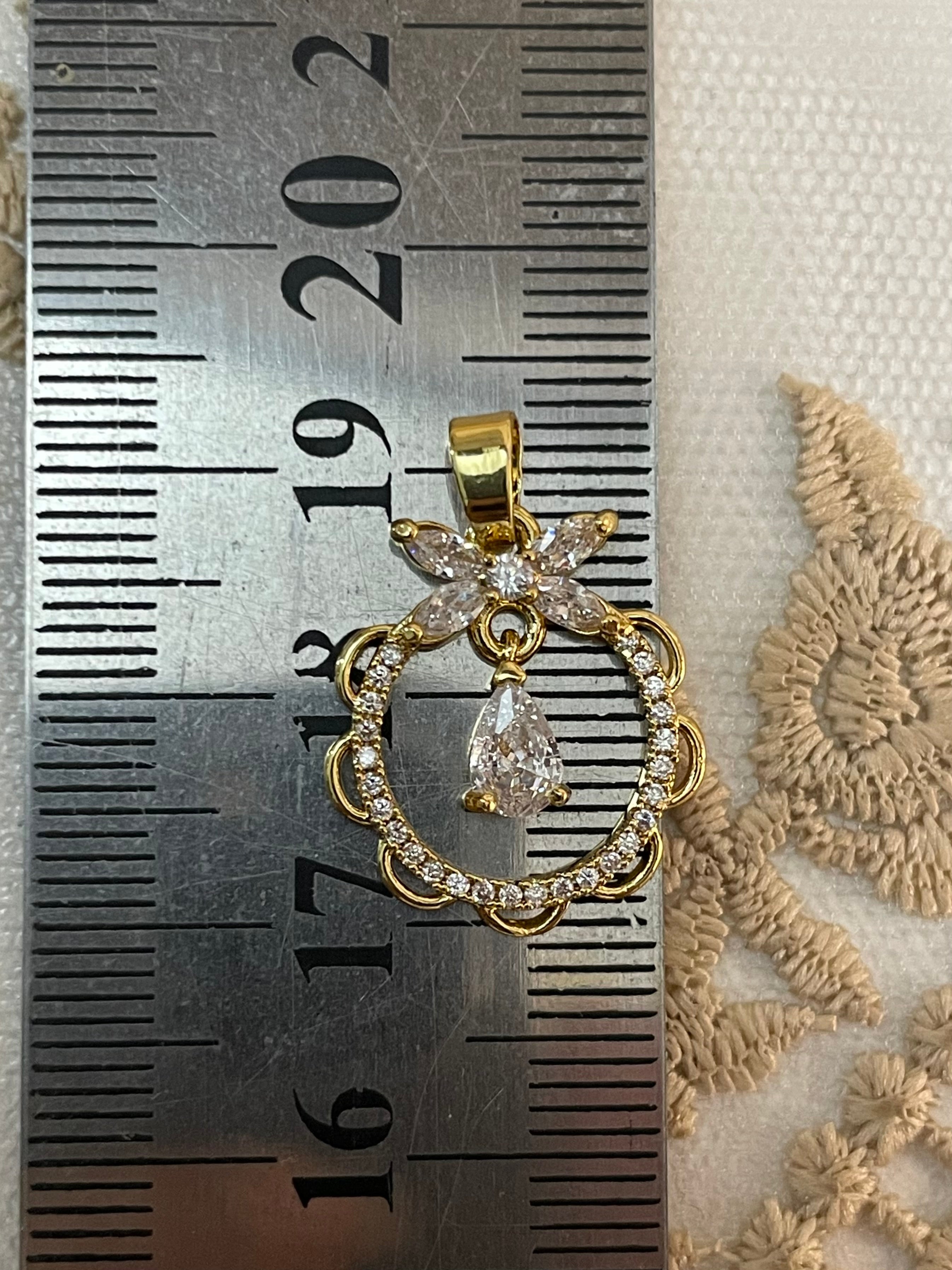 Pendant 41