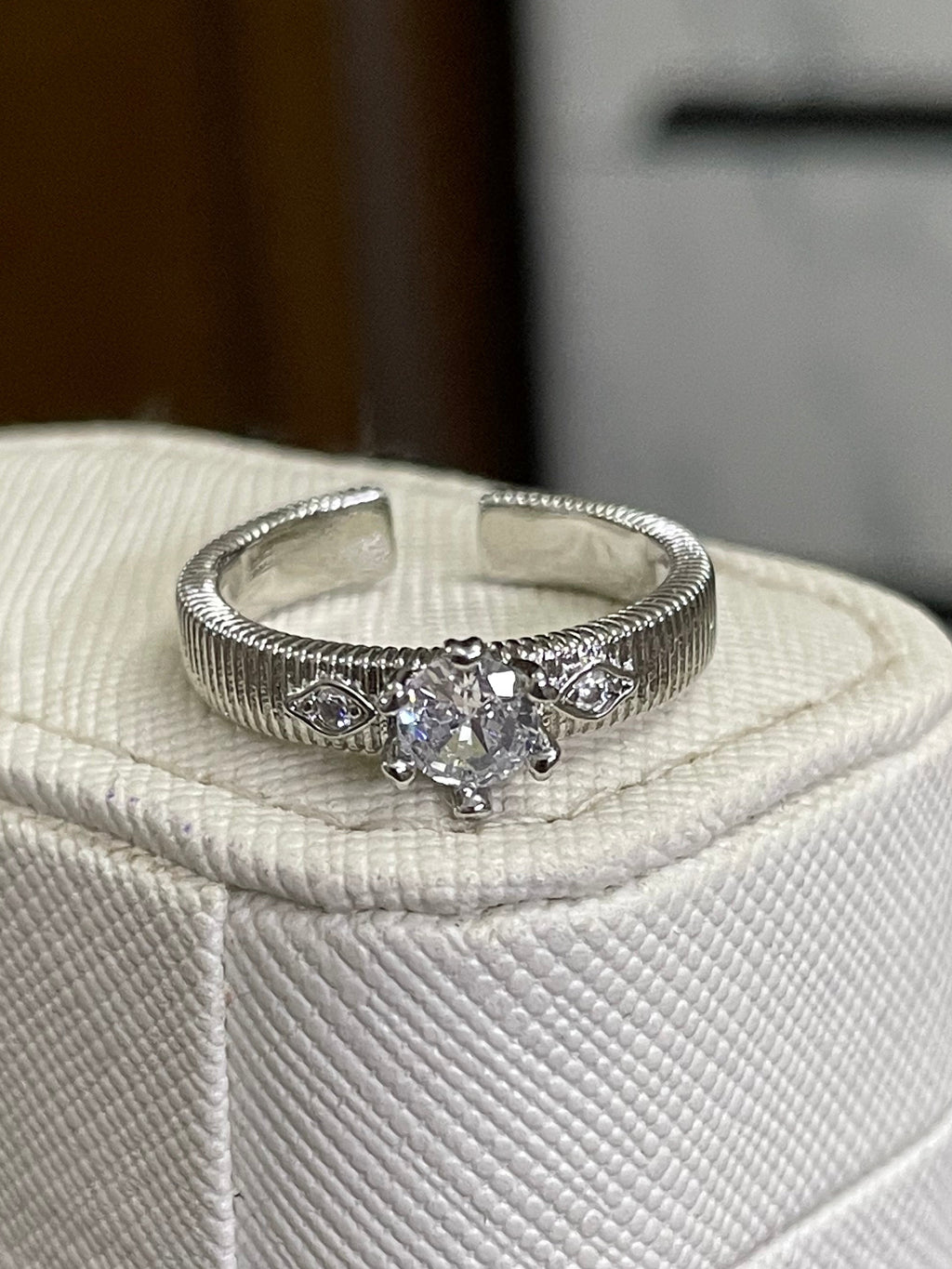 Ring 35 (Adjustable)