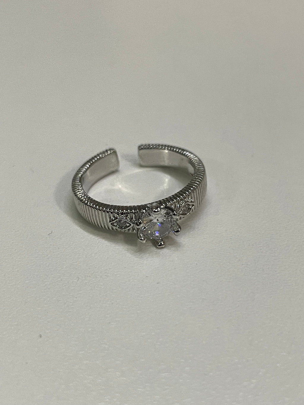 Ring 35 (Adjustable)