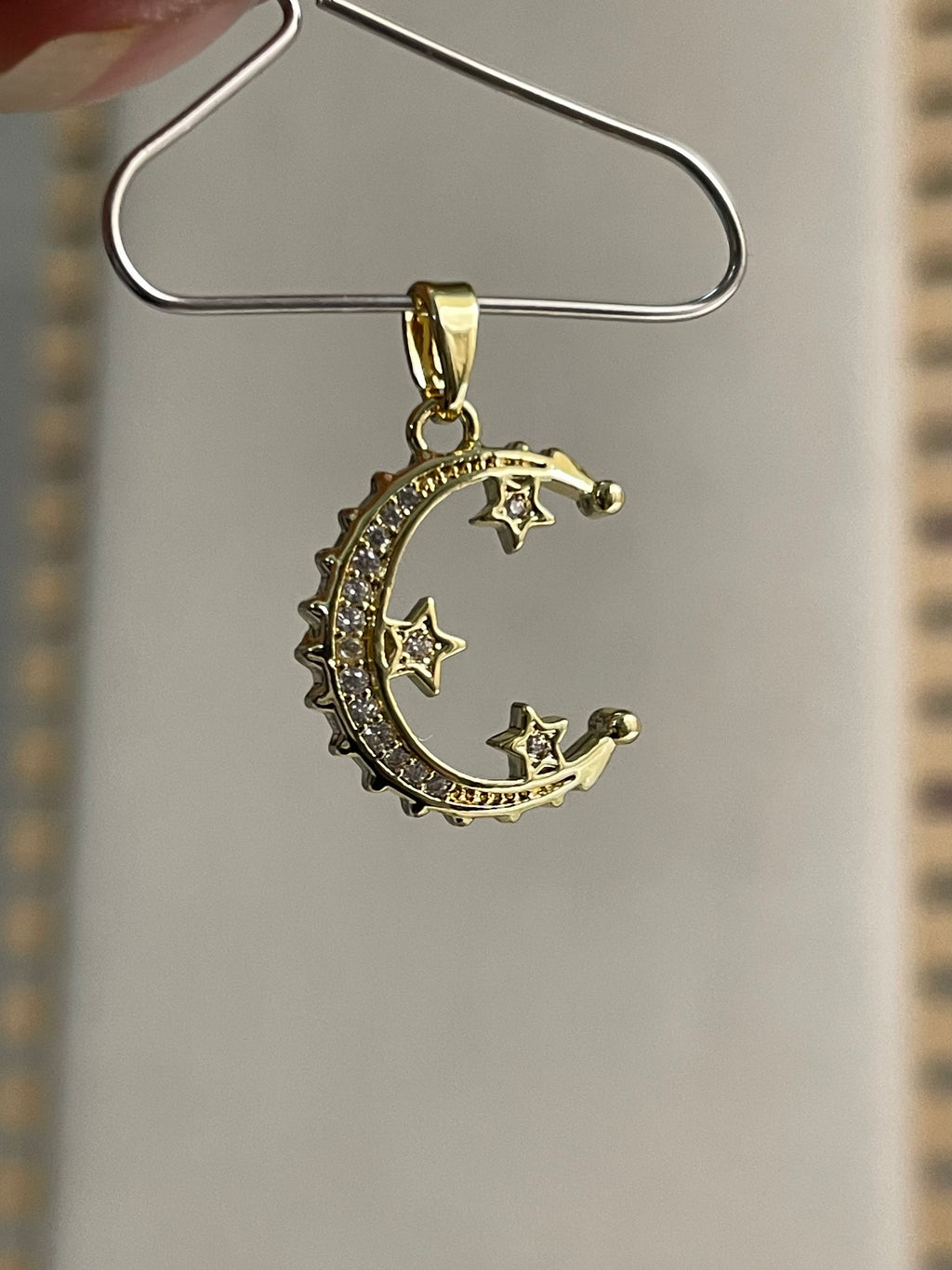 Pendant 2
