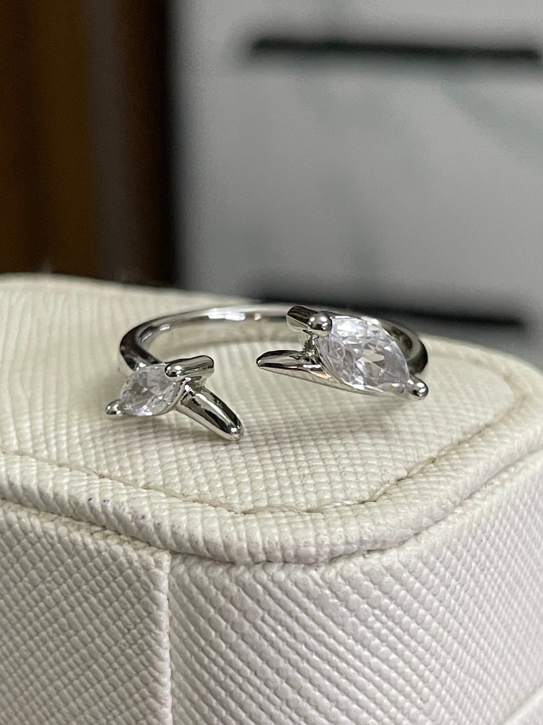 Ring 125 (Adjustable)