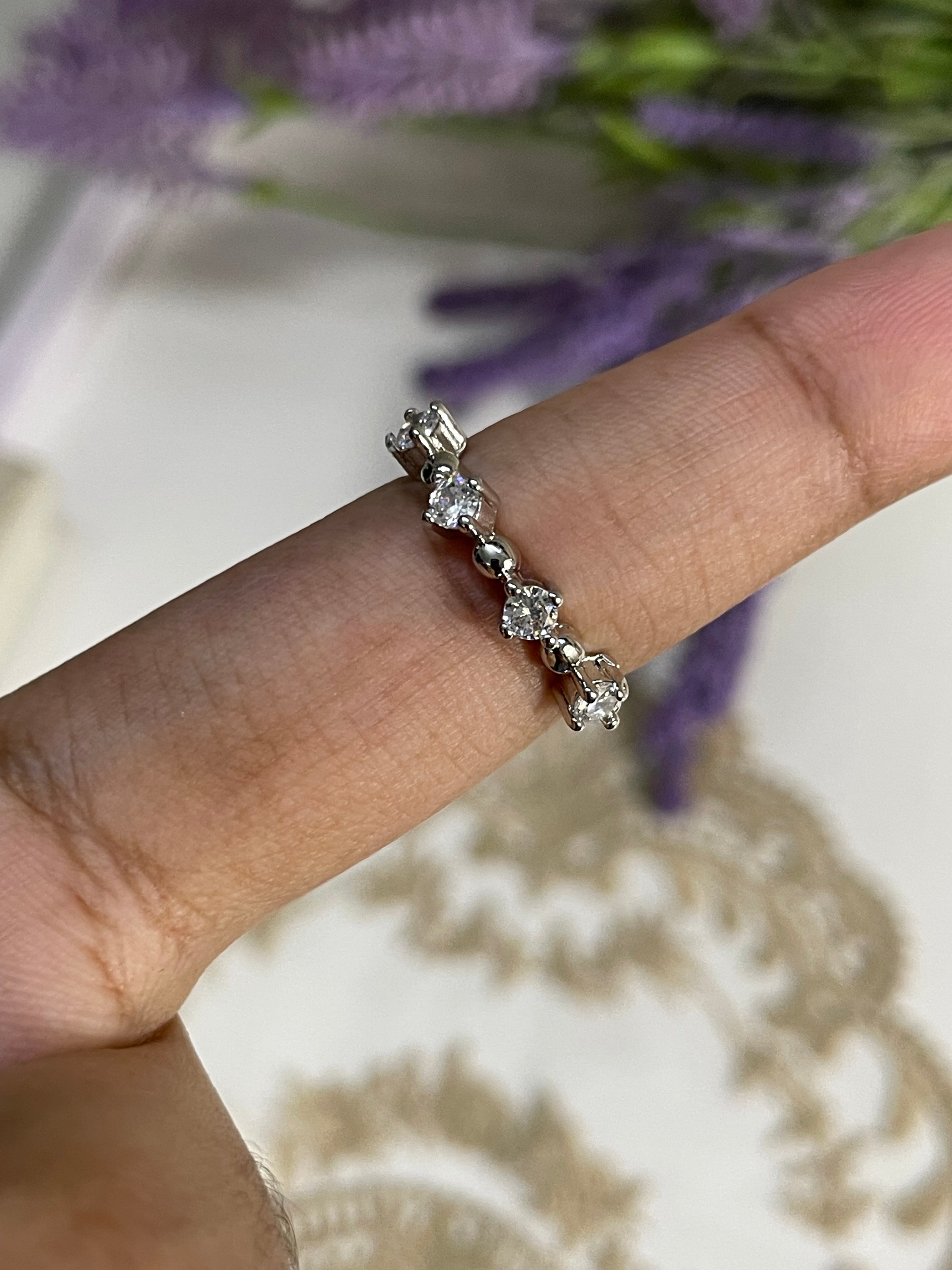 Ring 131 (Adjustable)
