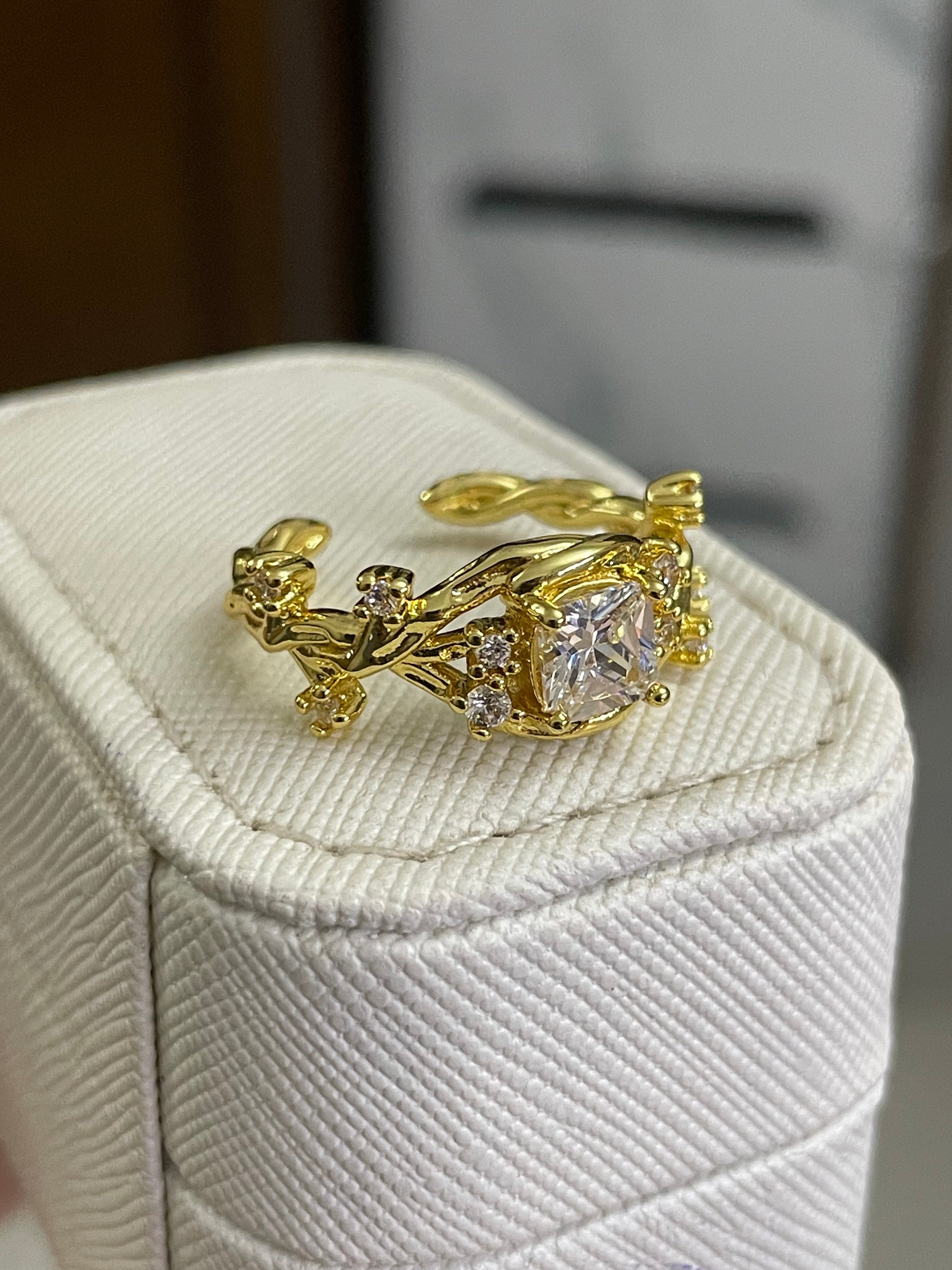 Ring 148 (Adjustable)