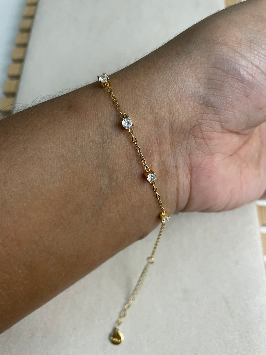 Bracelet 16