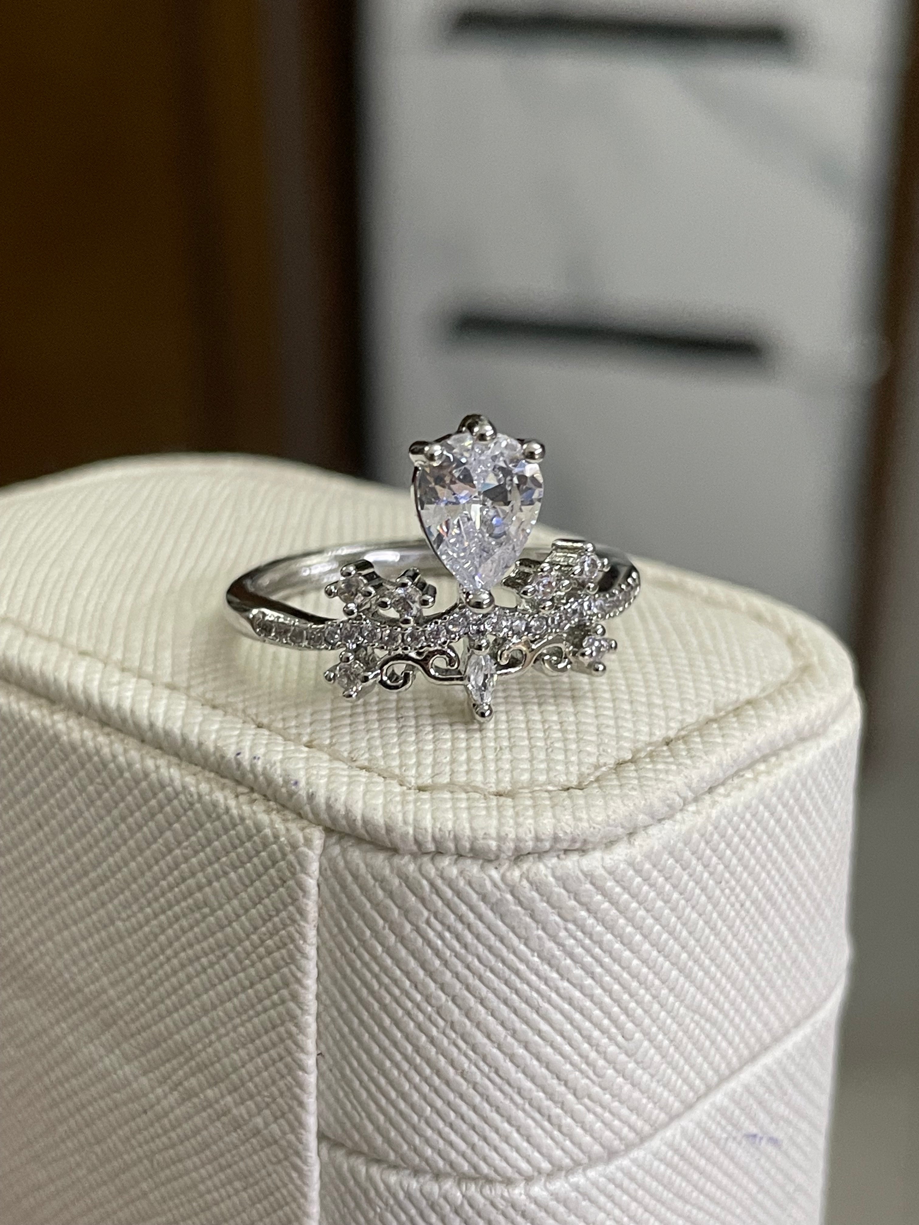 Ring 11 (Adjustable)
