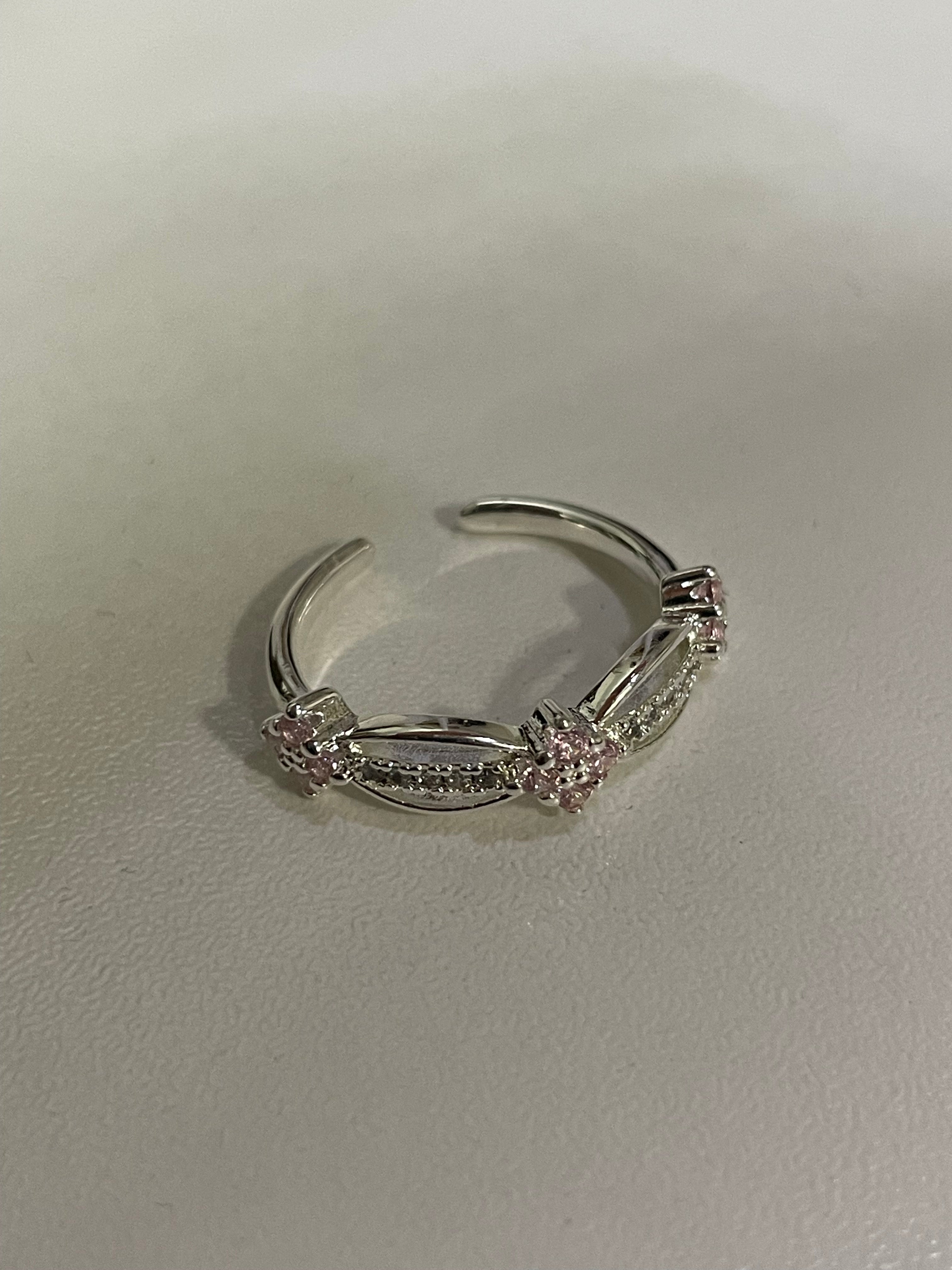 Ring 94 (Adjustable)