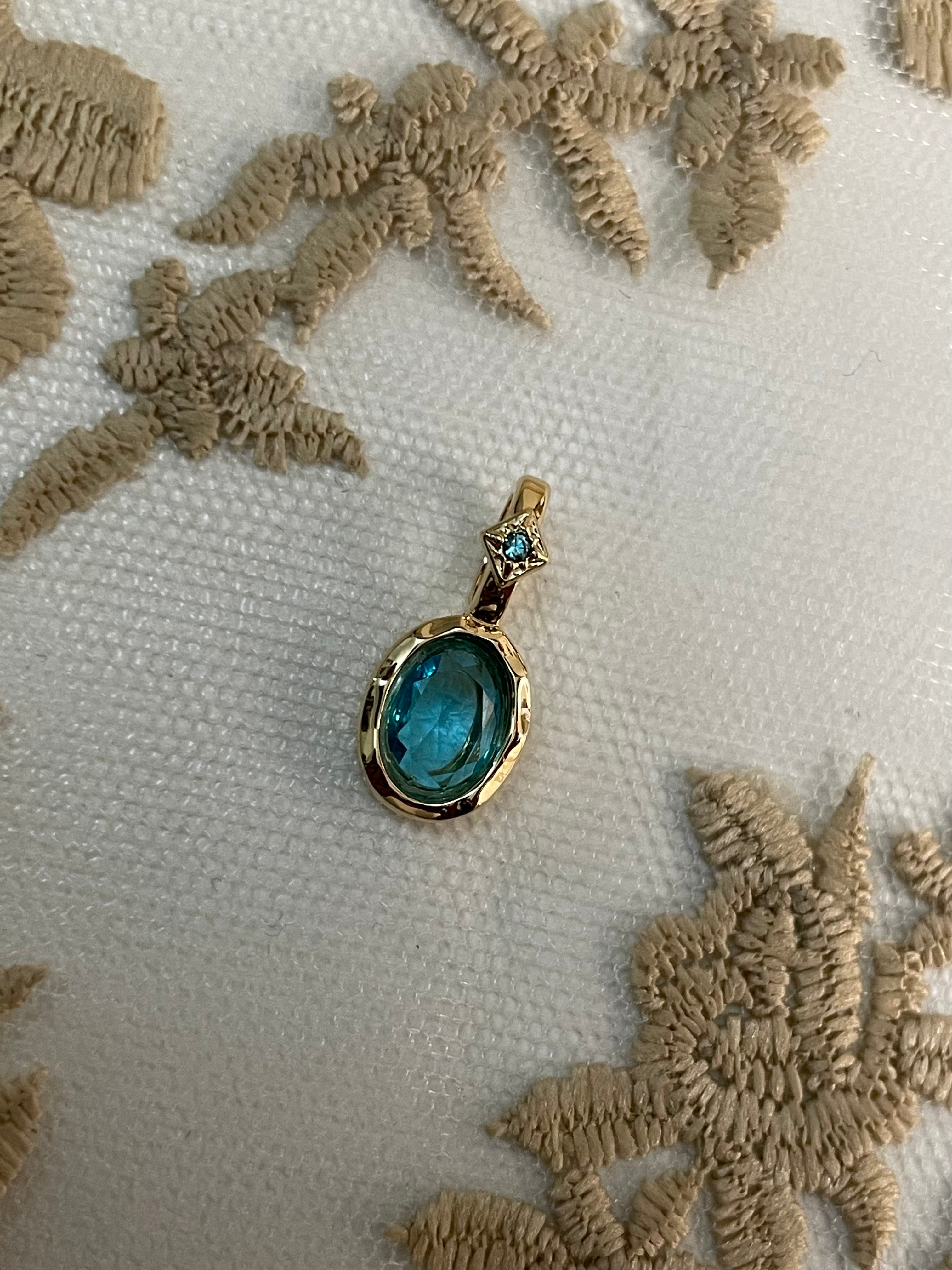 Pendant 37