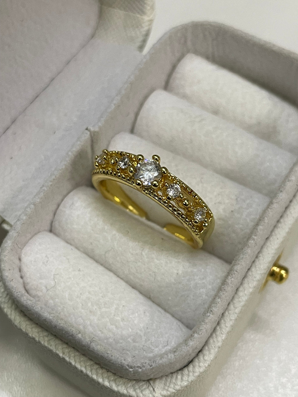 Ring 15 (Adjustable)