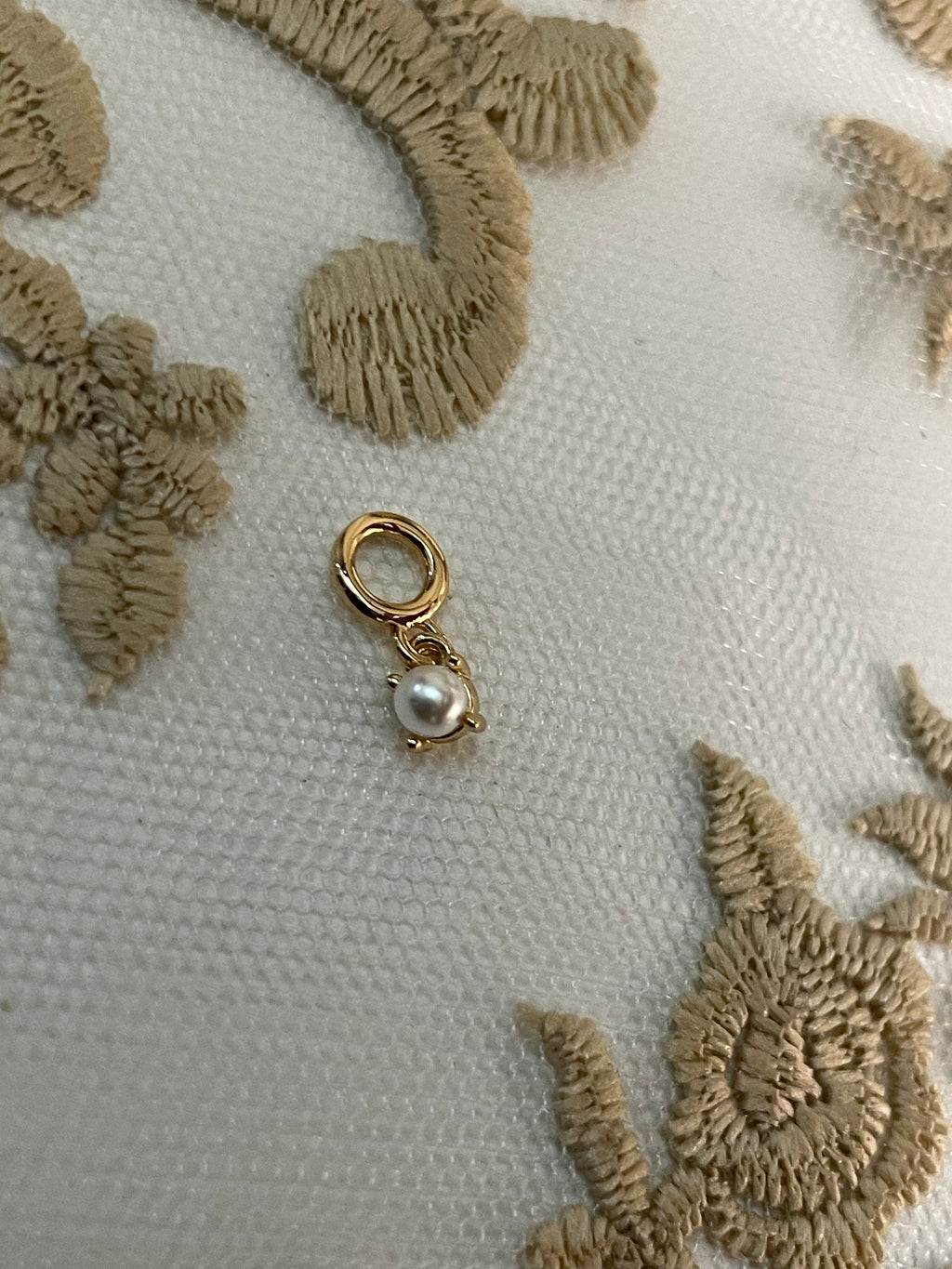 Pendant 42