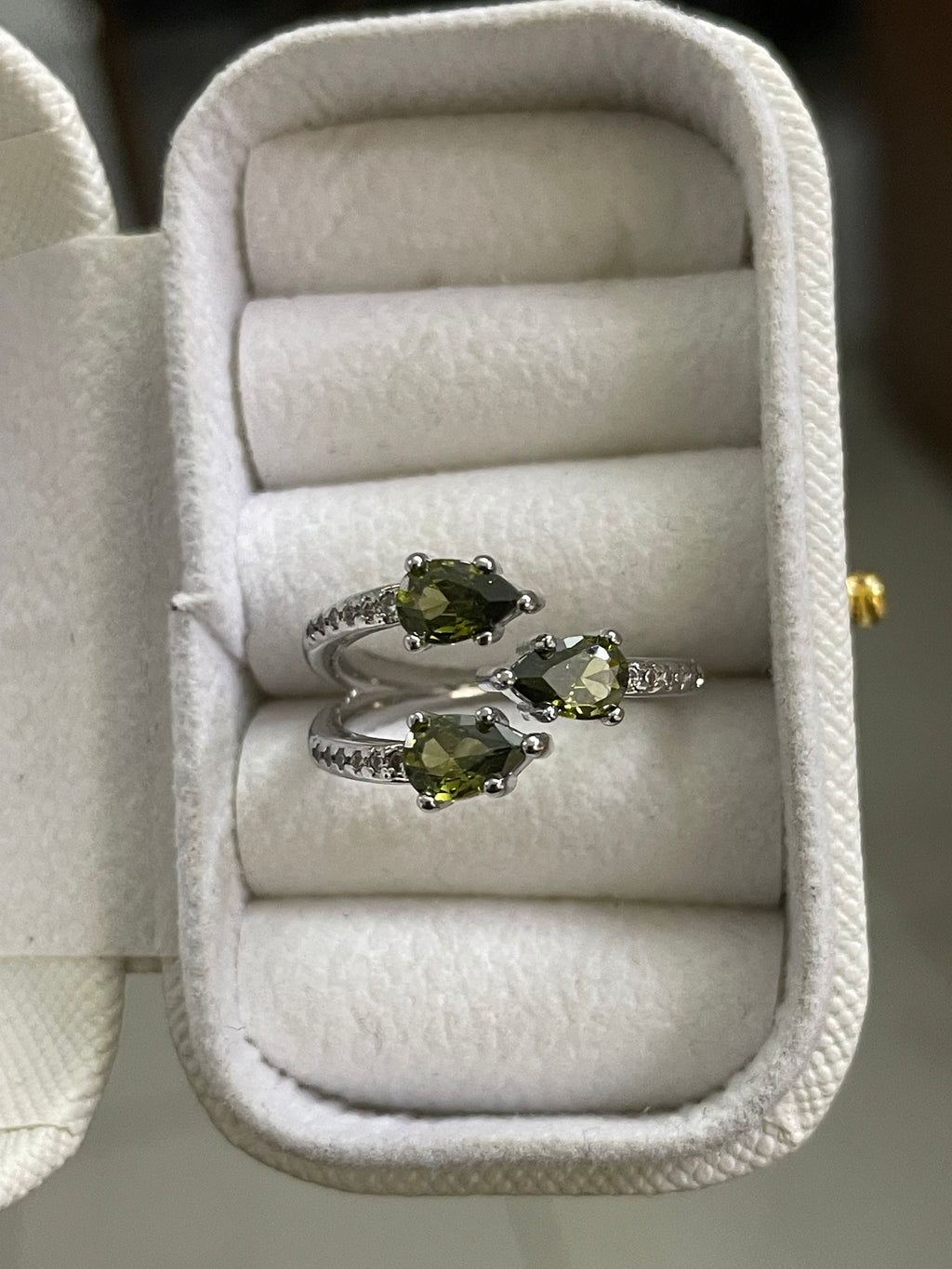 Ring 87 (Adjustable)