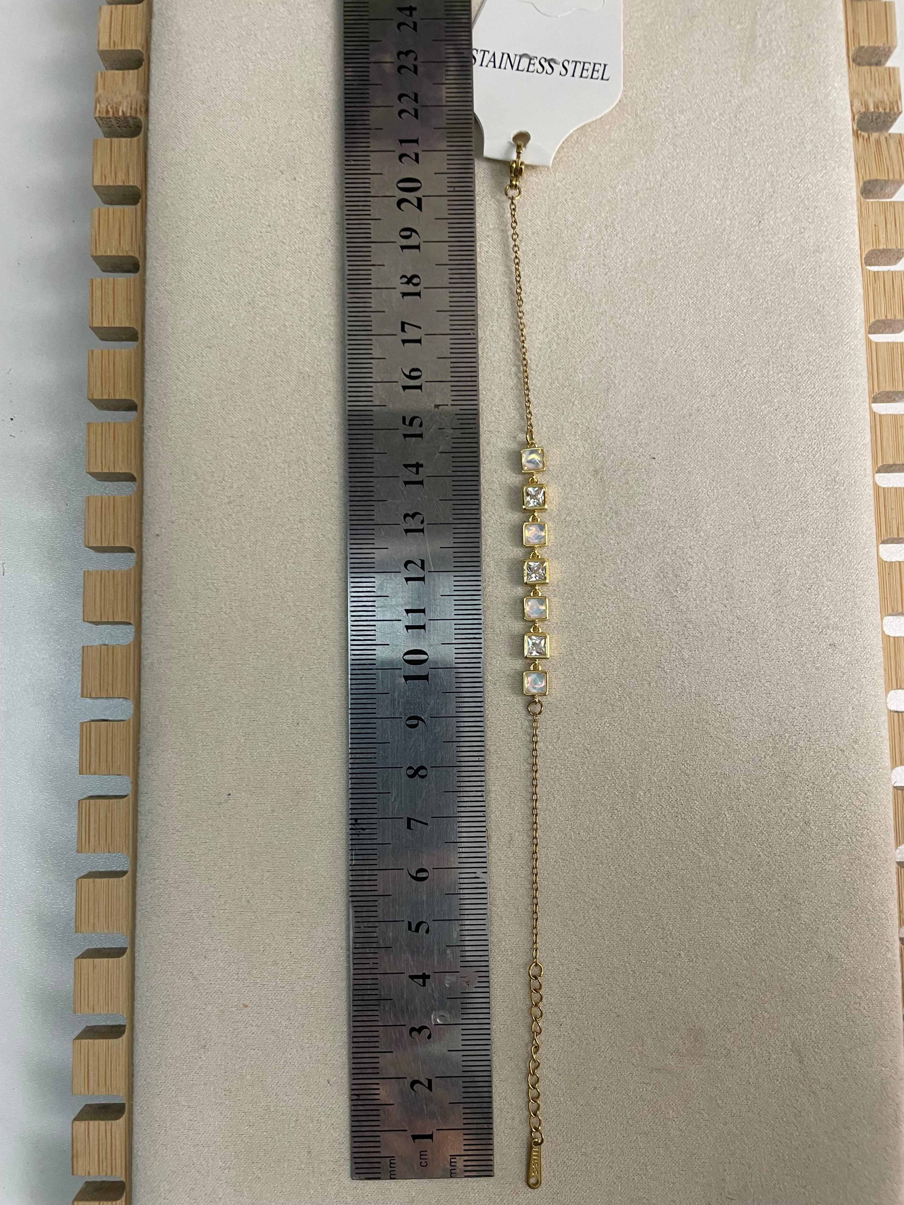 Bracelet 48