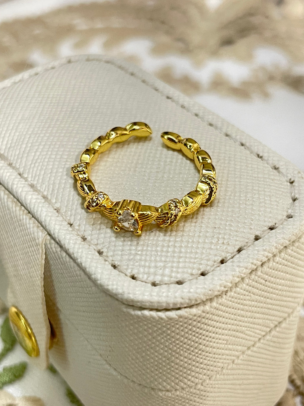 Ring 132 (Adjustable)