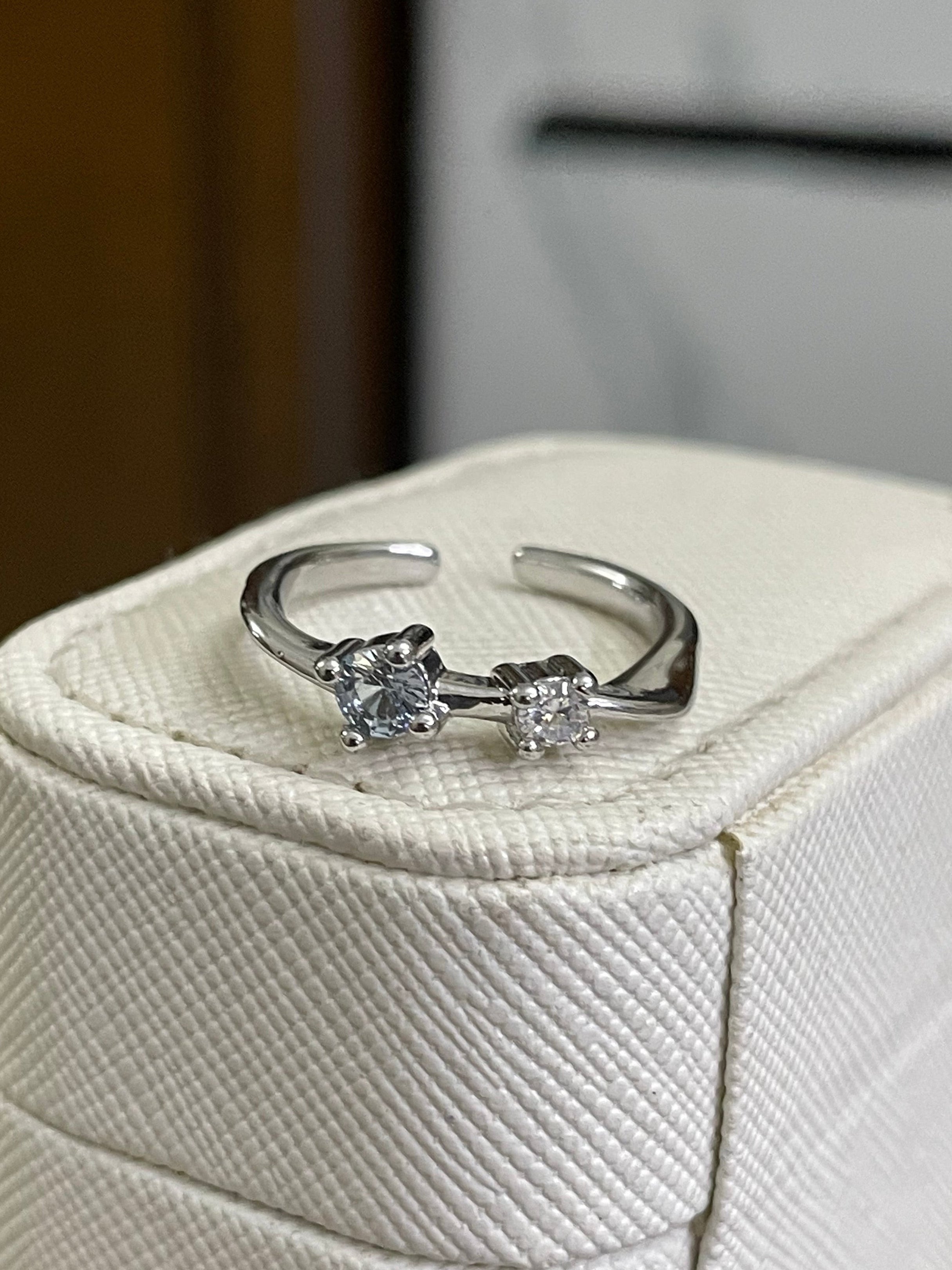 Ring 109 (Adjustable)