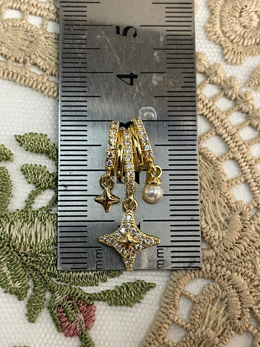Pendant 8