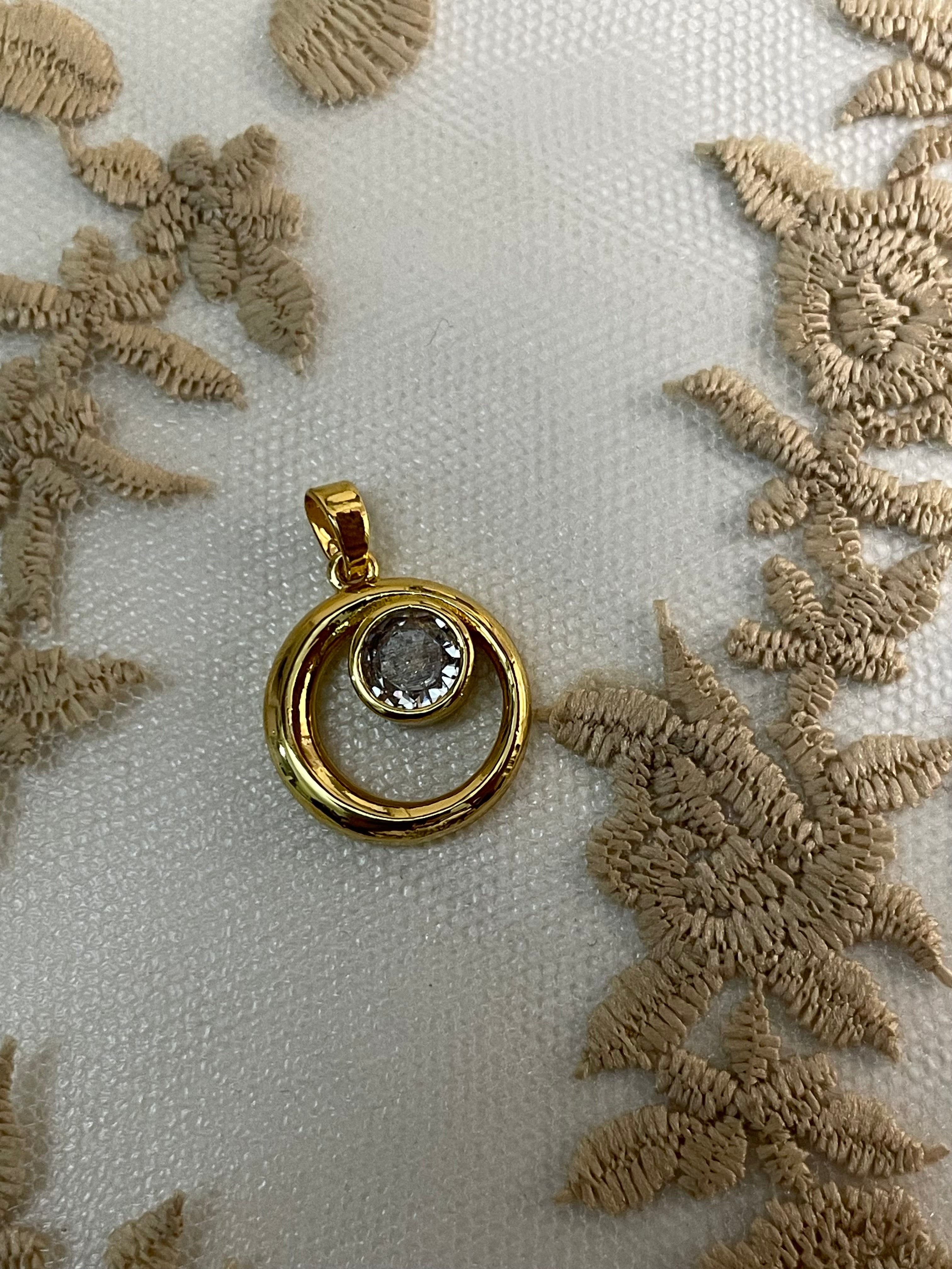 Pendant 39
