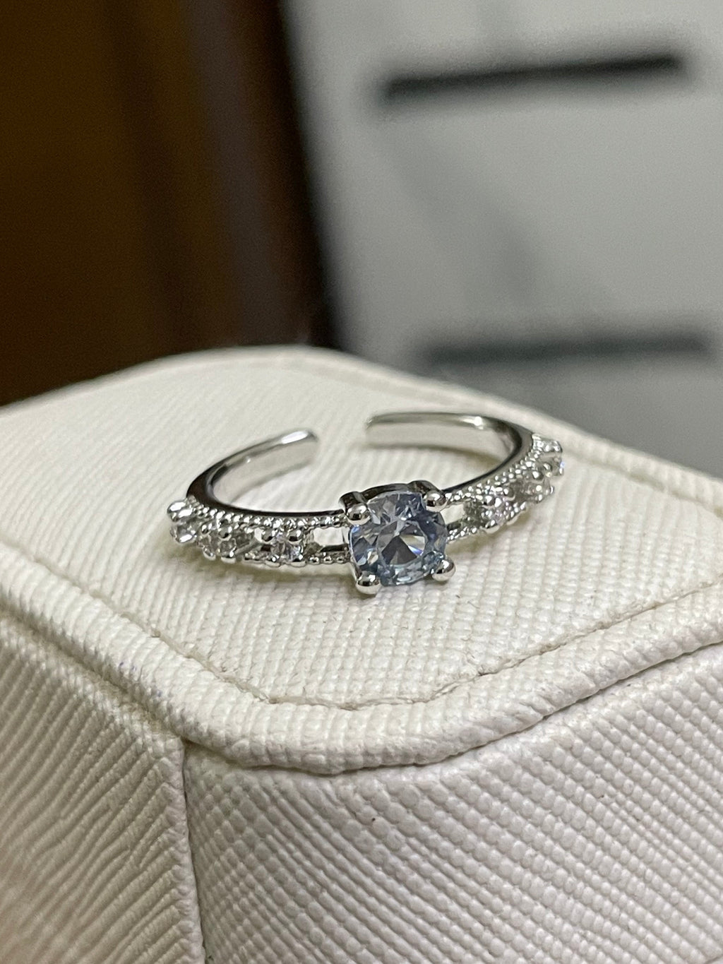 Ring 116 (Adjustable)