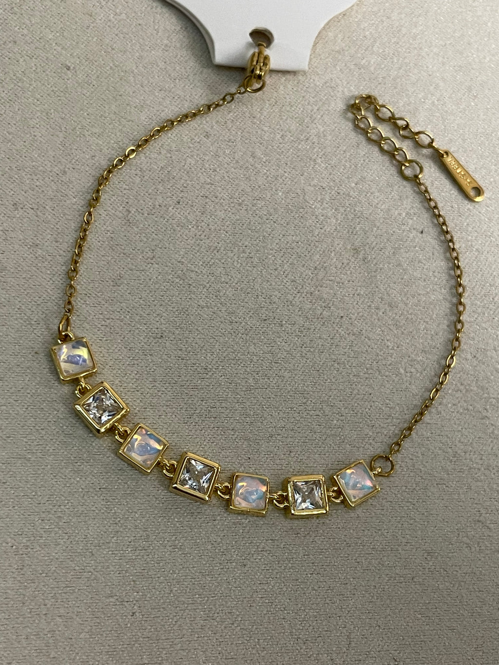 Bracelet 48