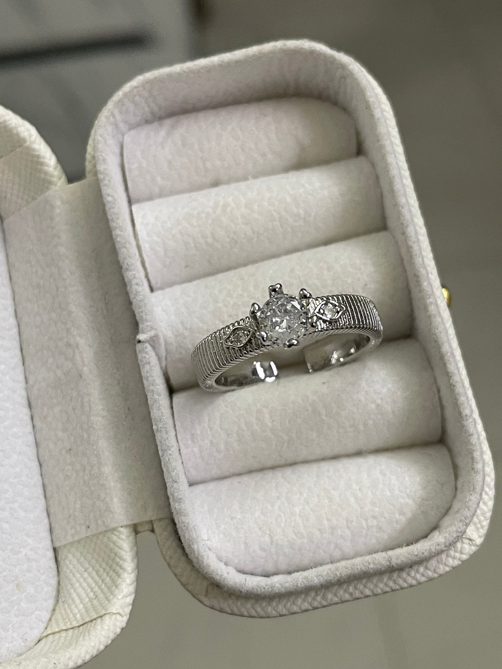 Ring 35 (Adjustable)