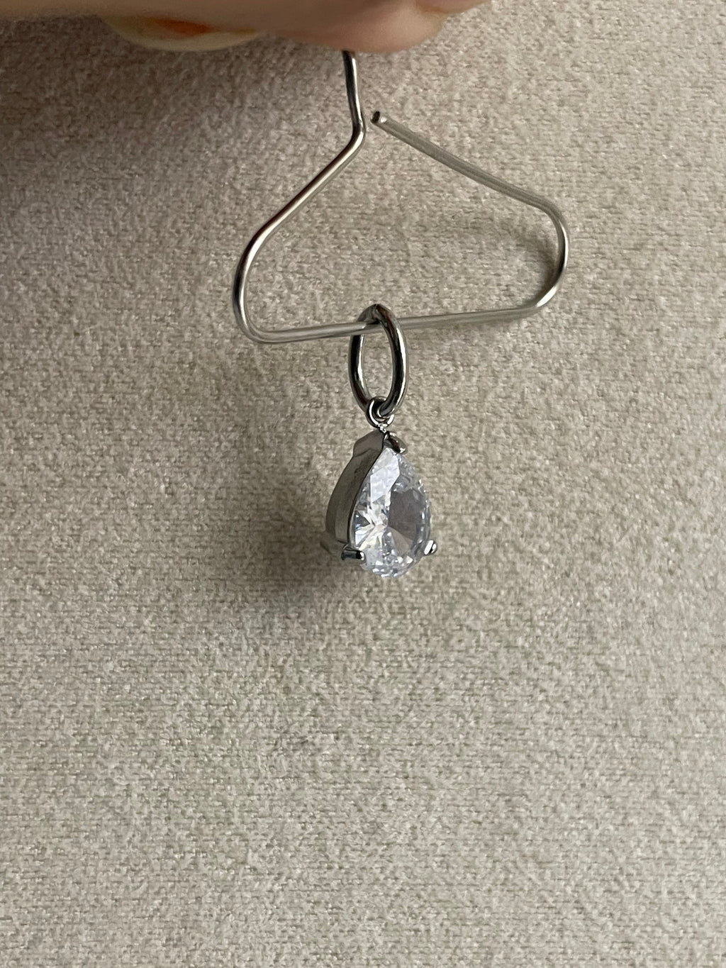 Pendant 26