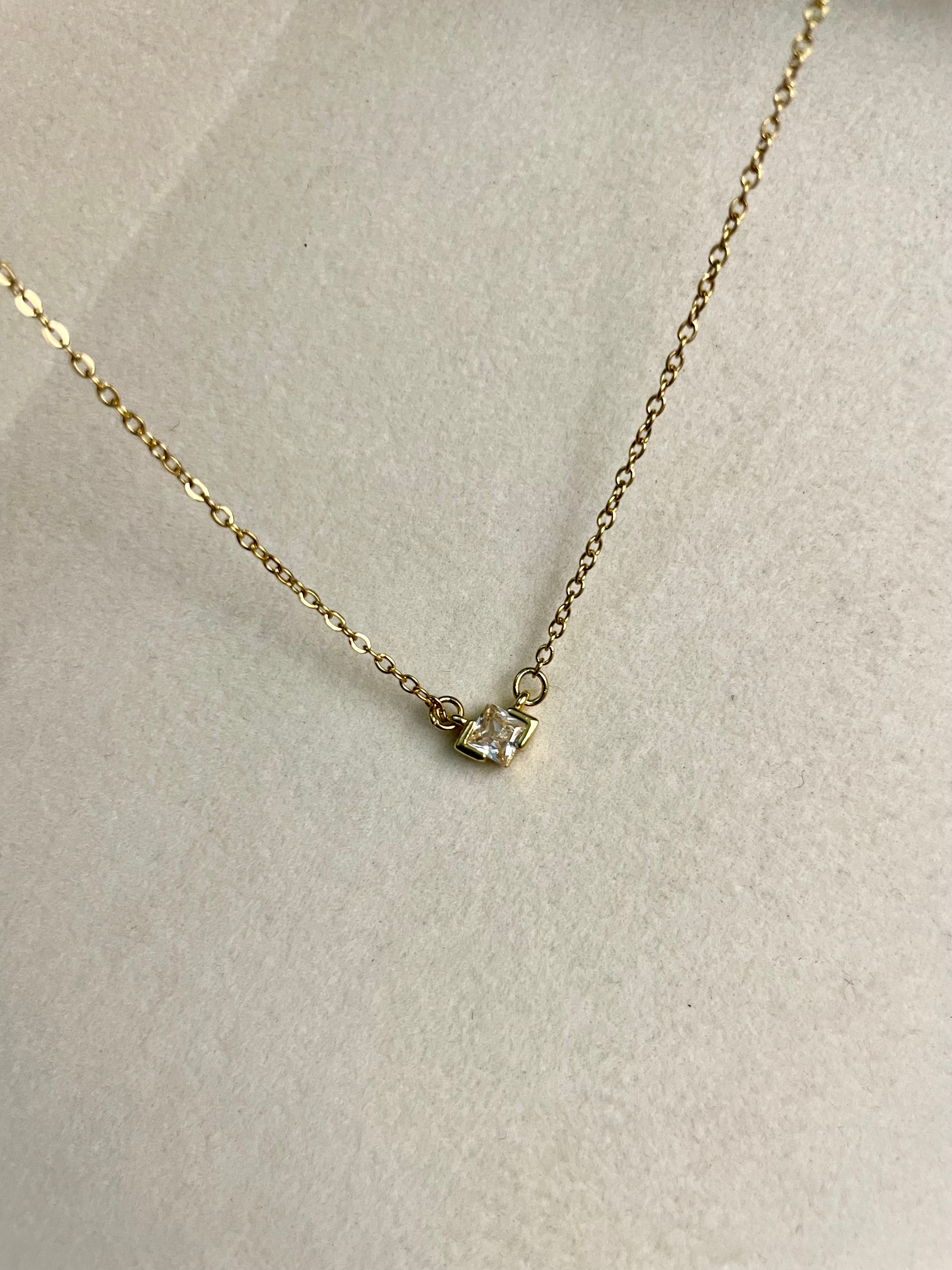 N49- Dainty