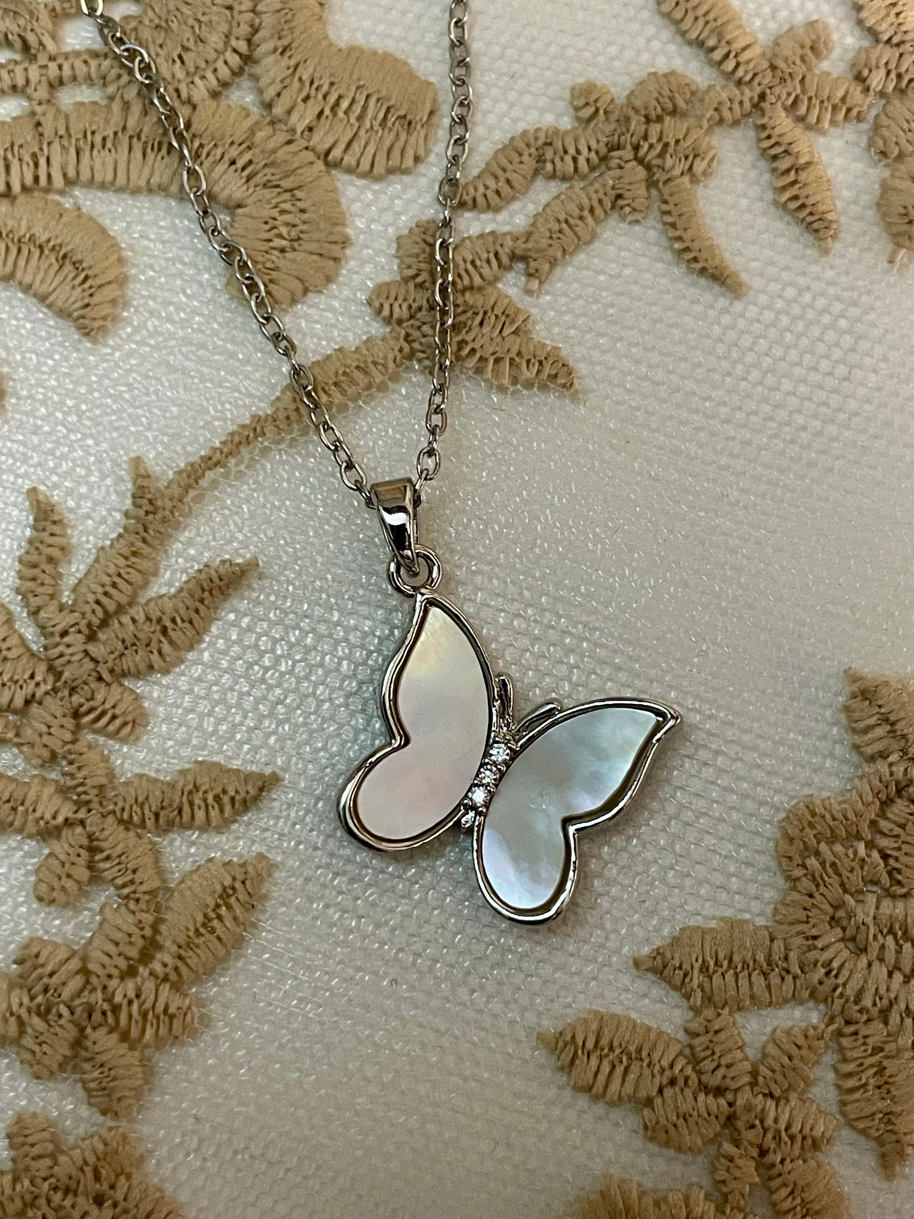 Necklace 25