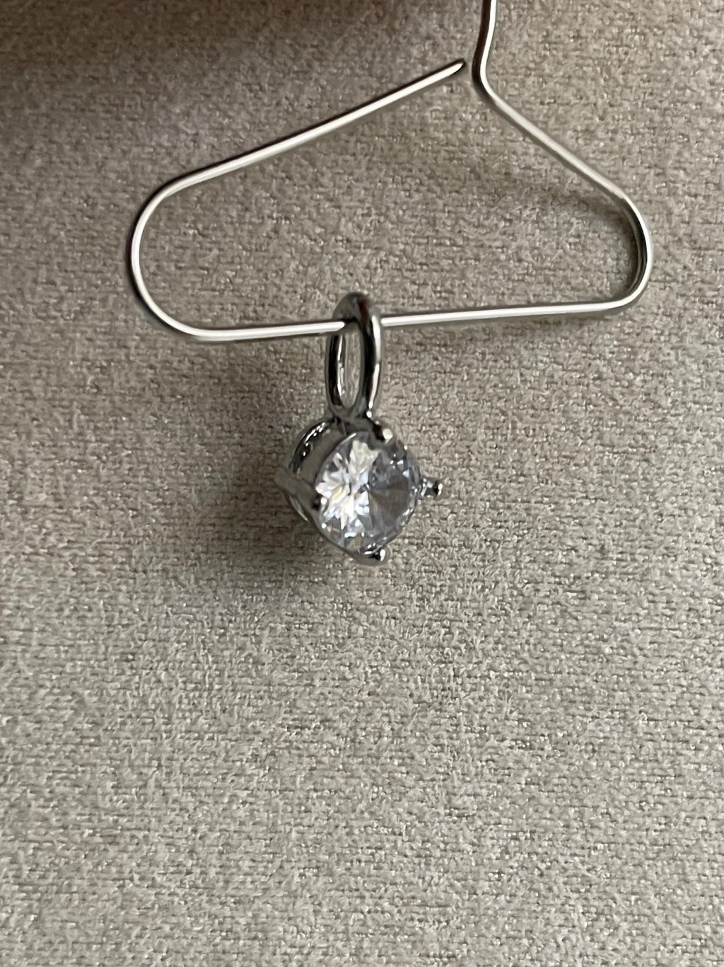 Pendant 23
