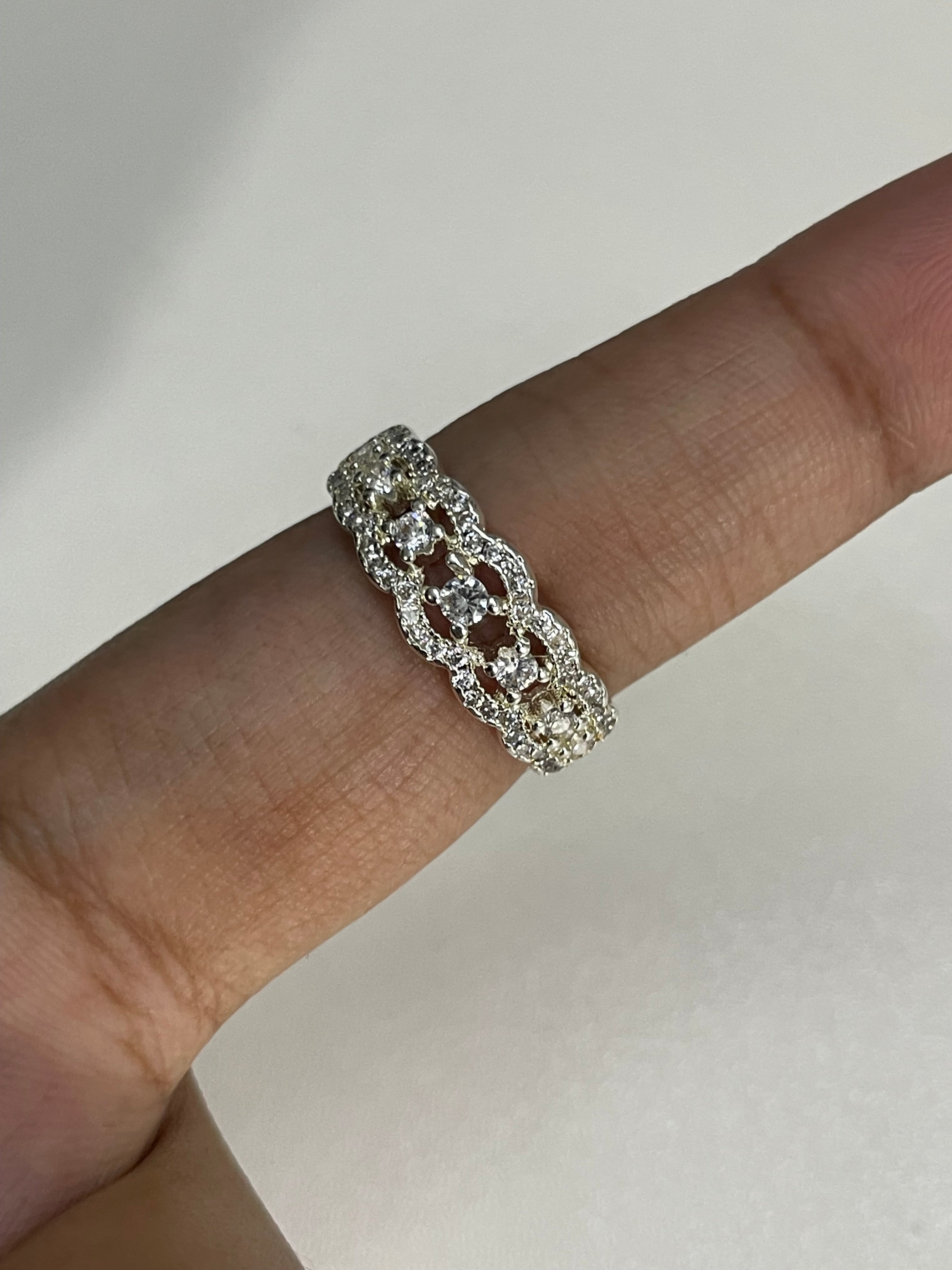 Ring 39 (Adjustable)