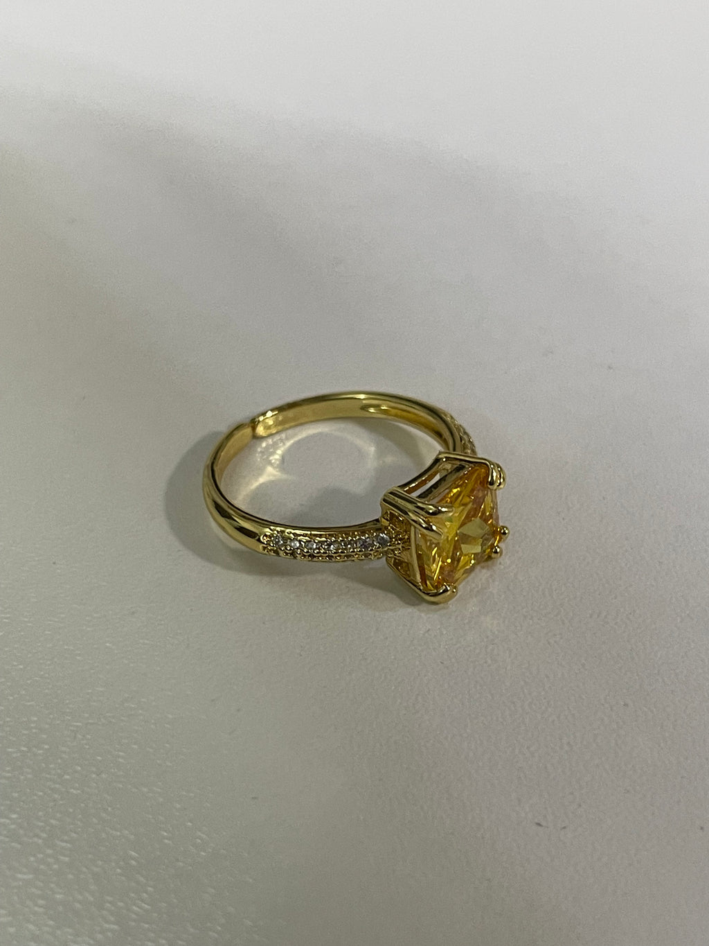 Ring 121 (Adjustable)