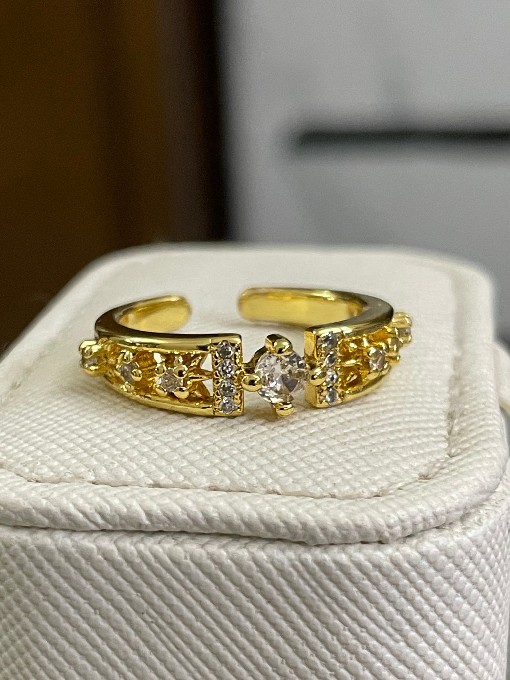 Ring 31 (Adjustable)