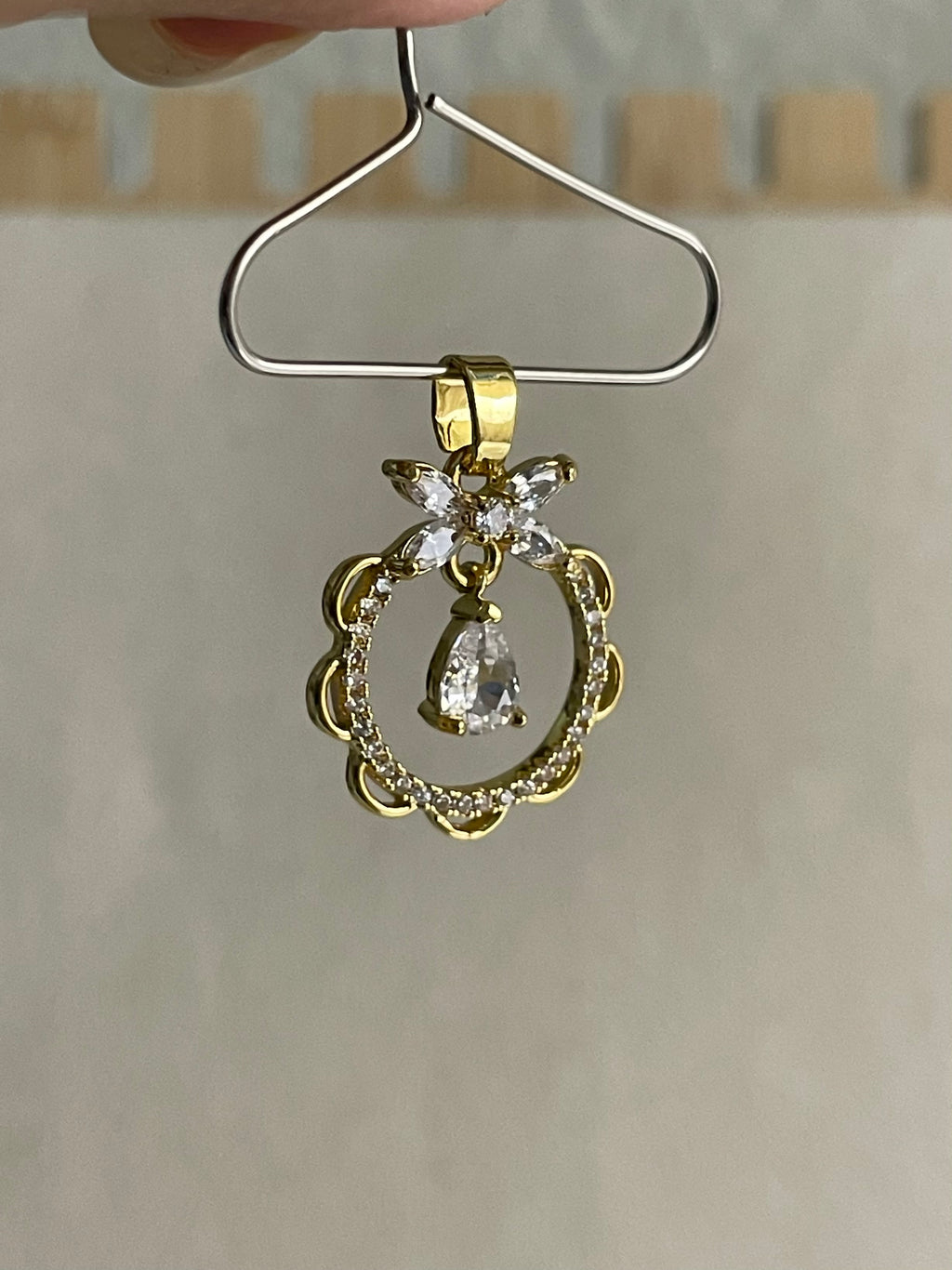 Pendant 41