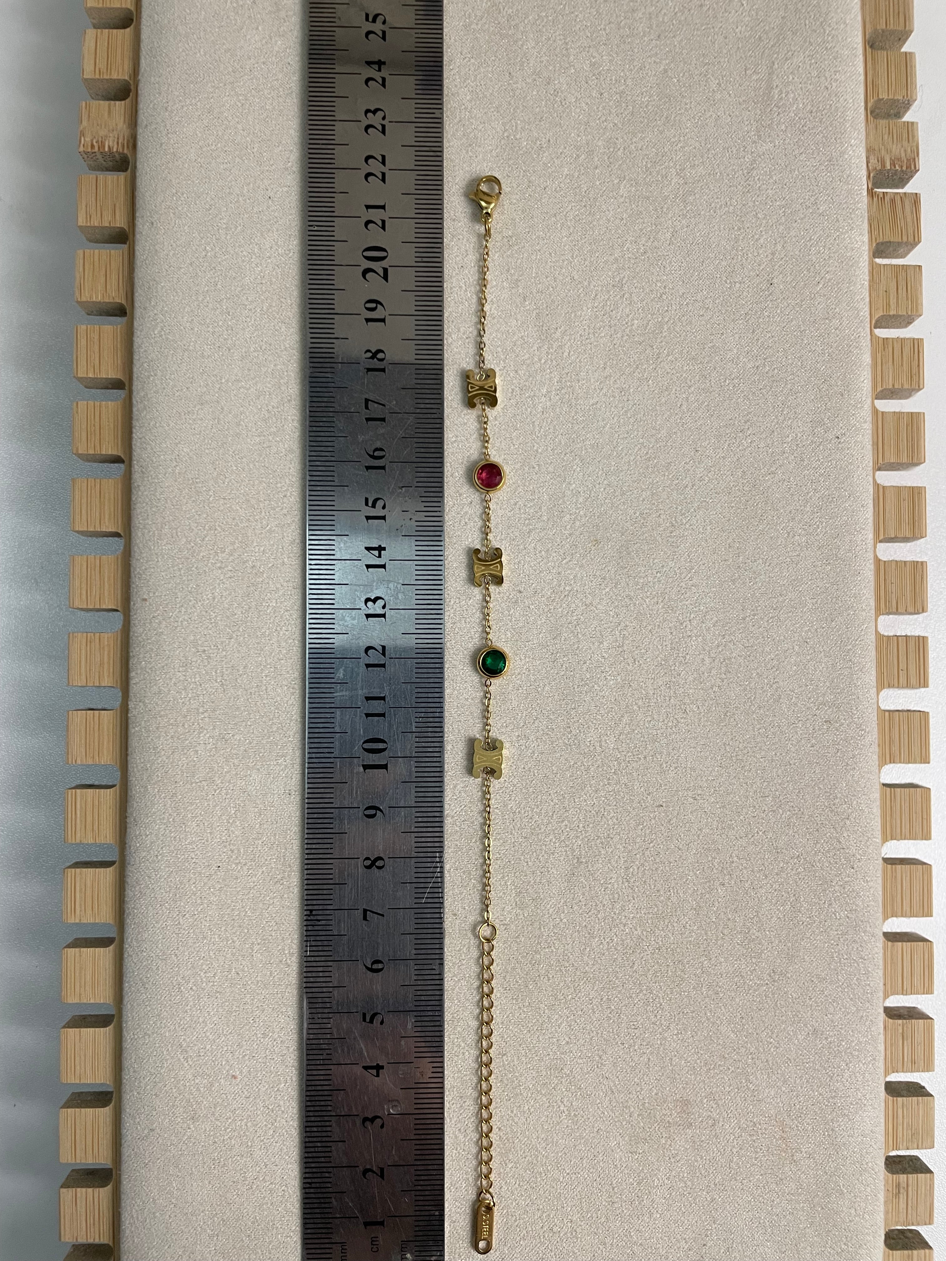 Bracelet 19