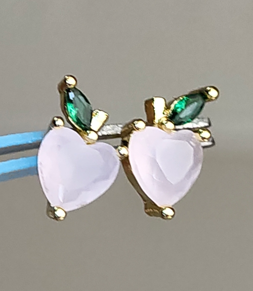 Peach stud earrings E-27