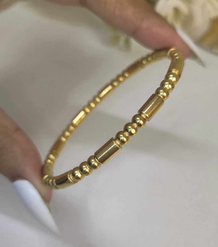 Cuff 7